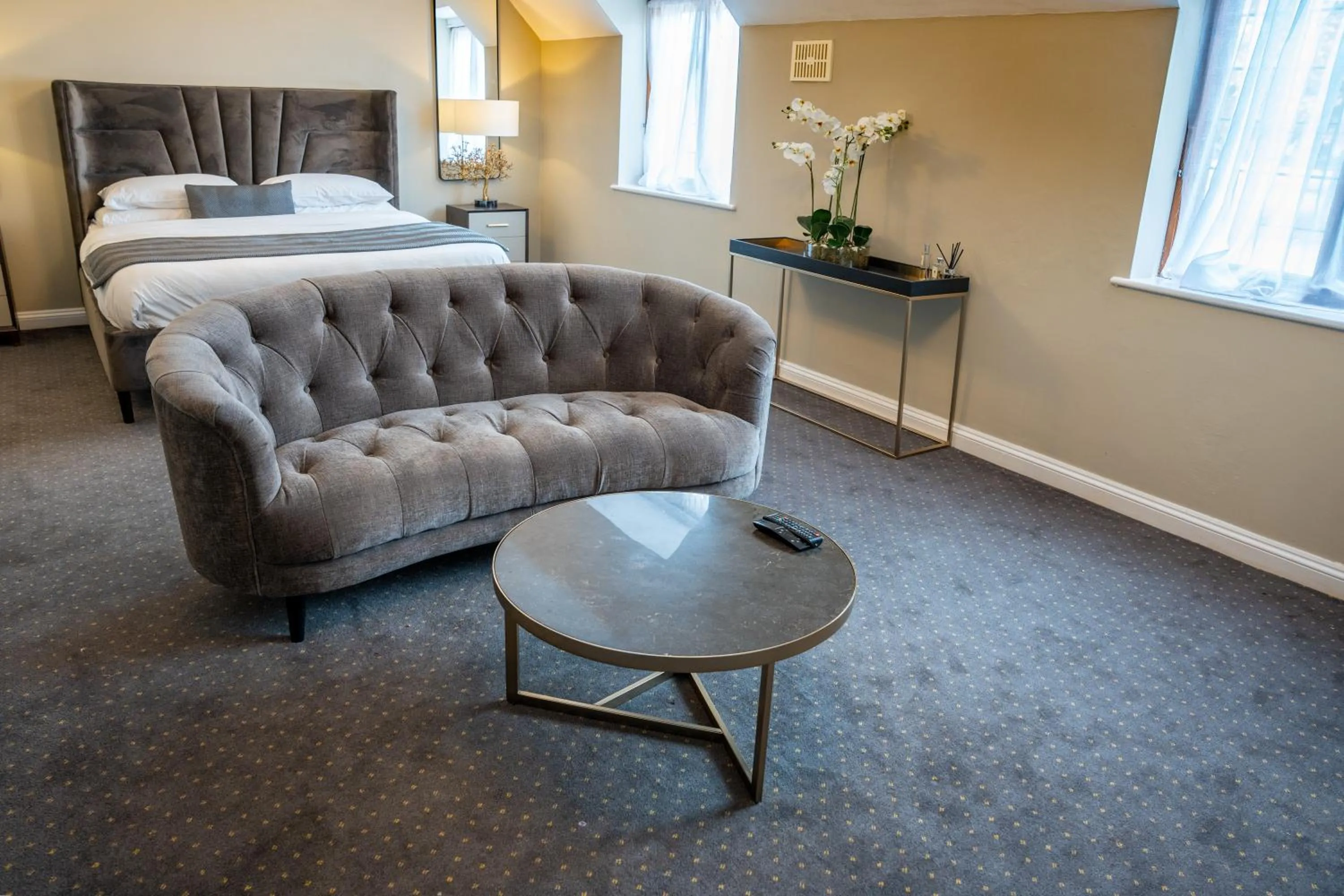 Bedroom, Bed in The Pear Tree Inn & Country Hotel