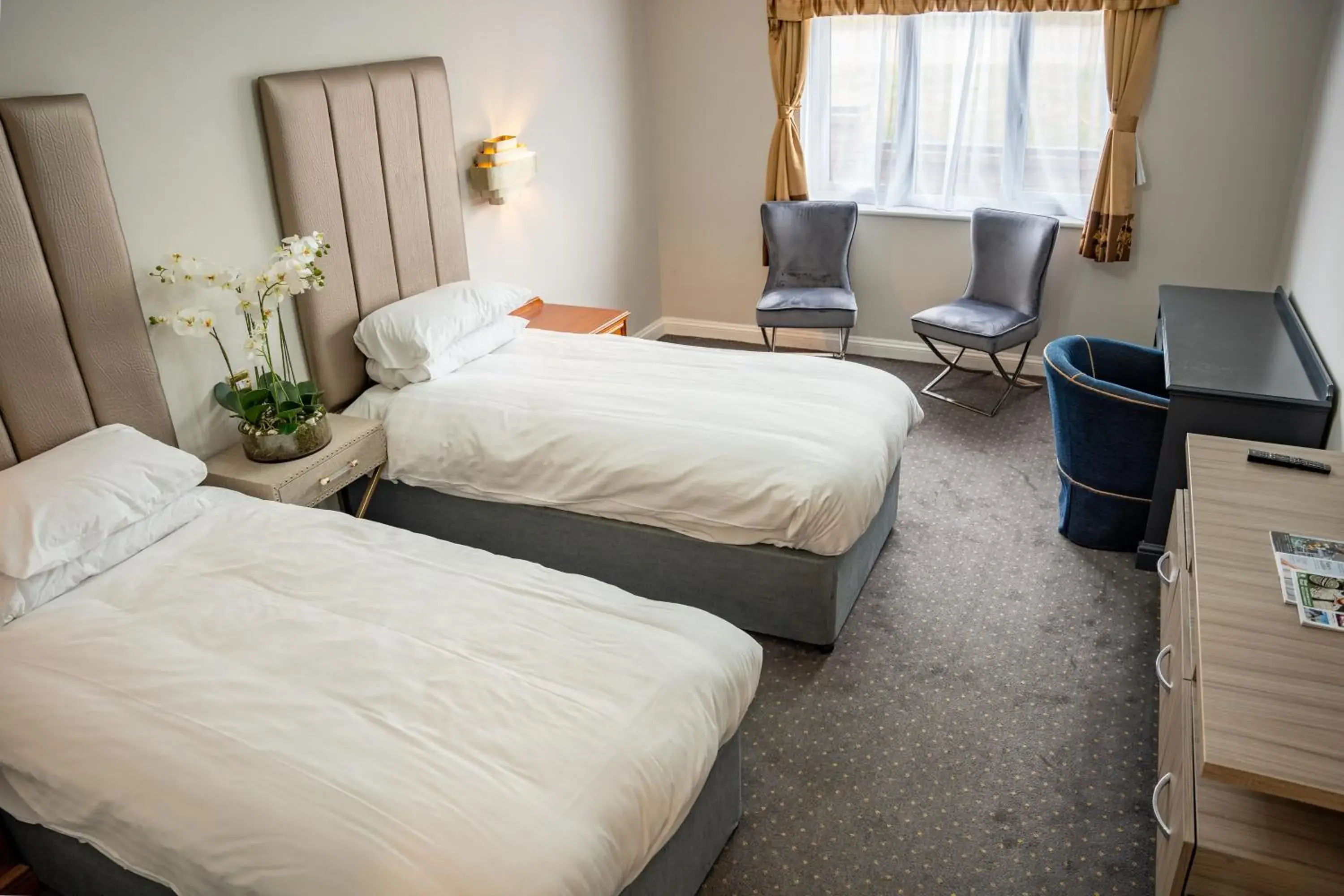Standard Twin Room - single occupancy in The Pear Tree Inn & Country Hotel Standard Twin Room - single occupancy in The Pear Tree Inn & Country Hotel