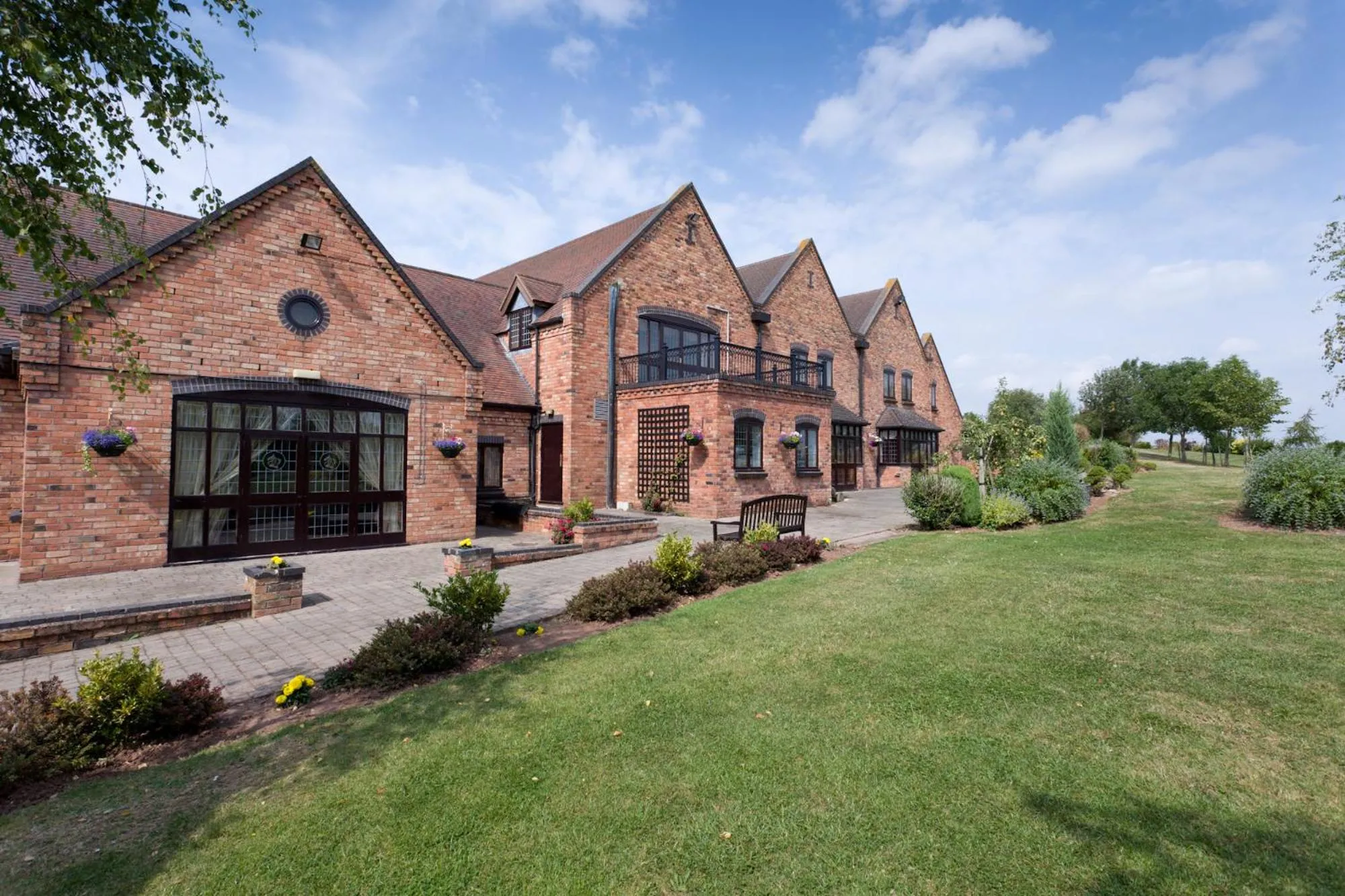 Property building in The Pear Tree Inn & Country Hotel