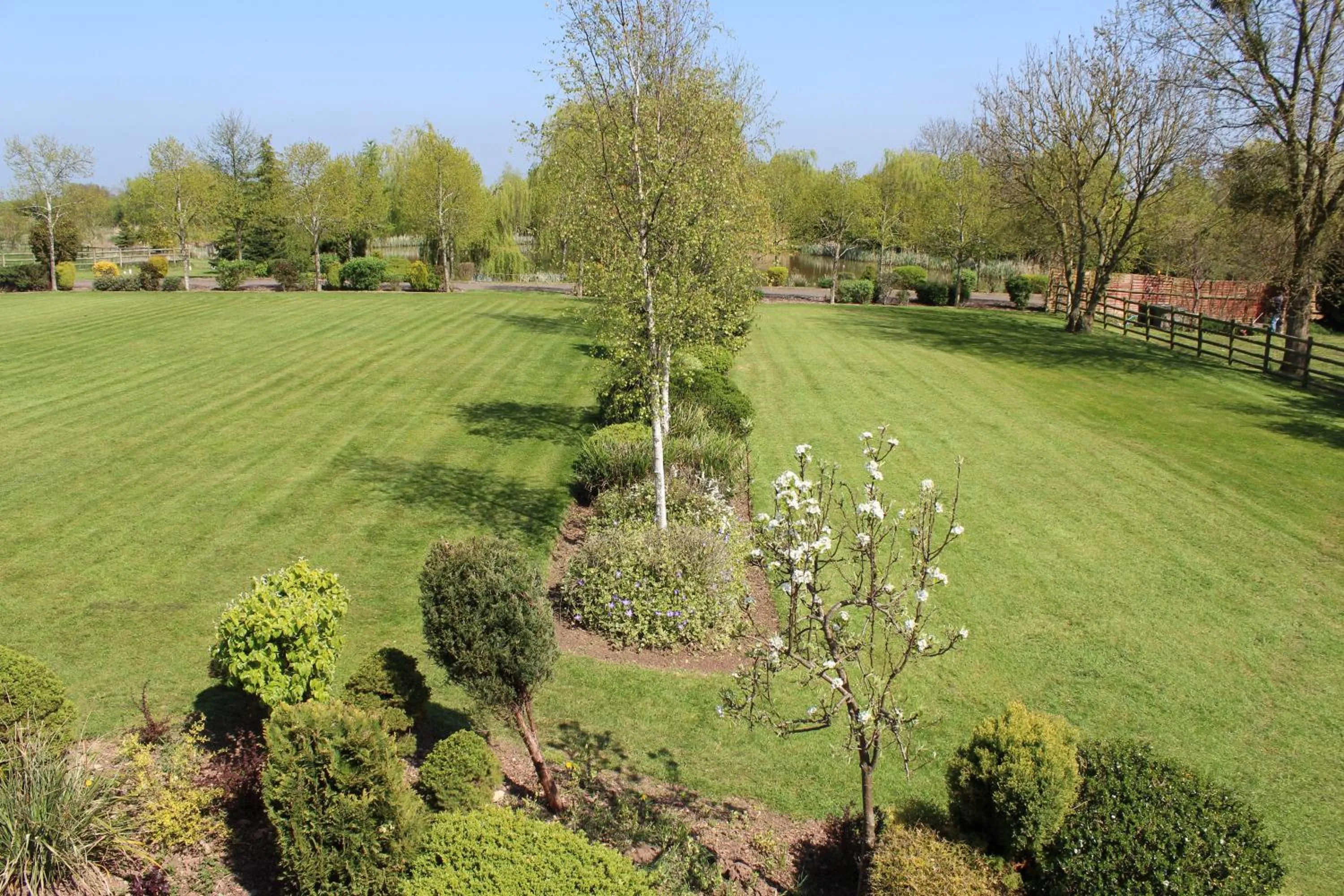 Garden view in The Pear Tree Inn & Country Hotel