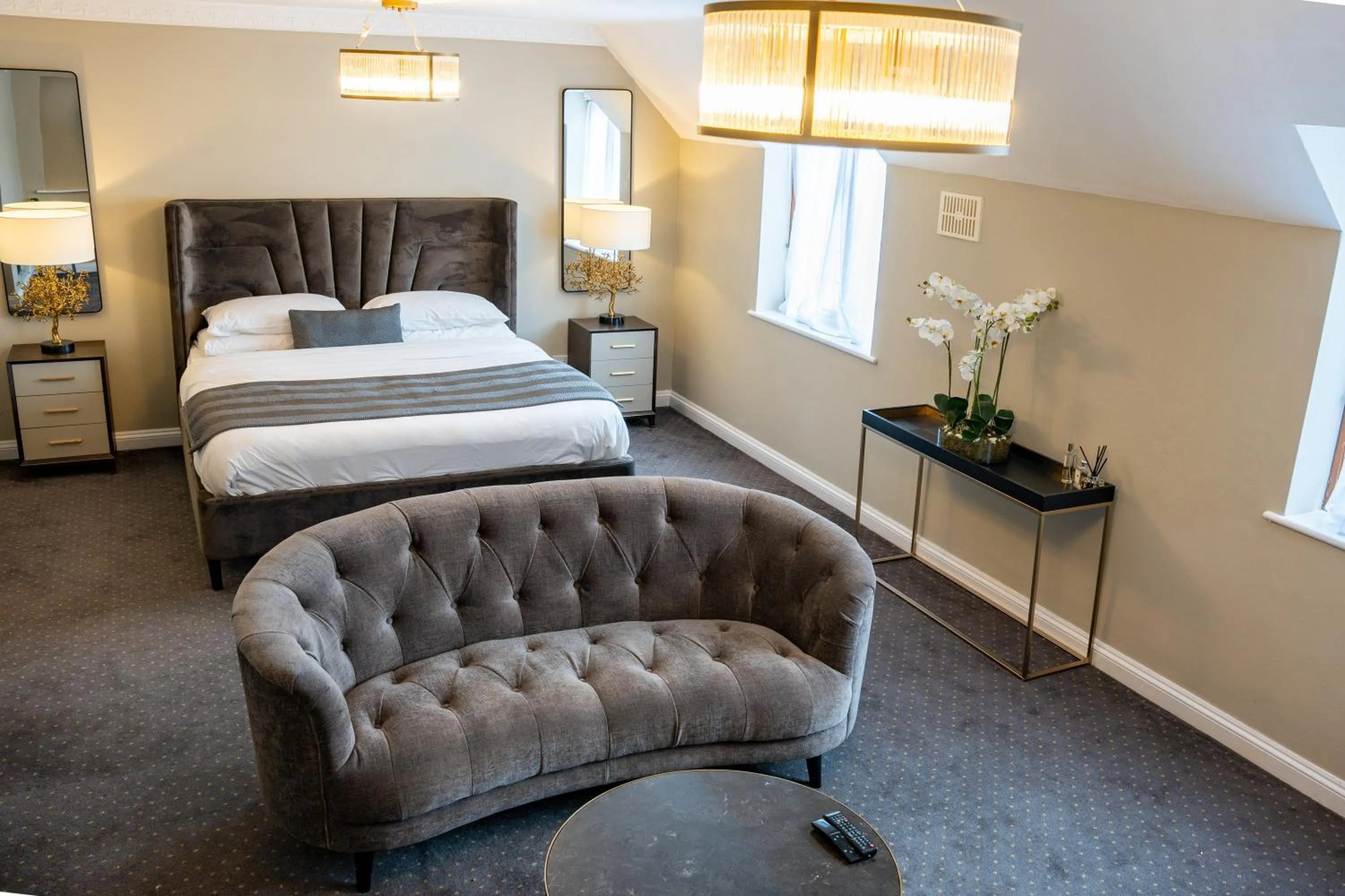 Bedroom, Bed in The Pear Tree Inn & Country Hotel