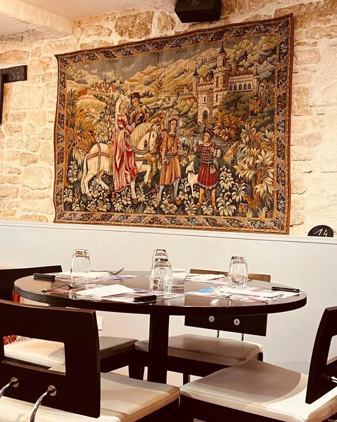 Restaurant/places to eat in Hostellerie Au rendez-vous des amis Restaurant/places to eat in Hostellerie Au rendez-vous des amis