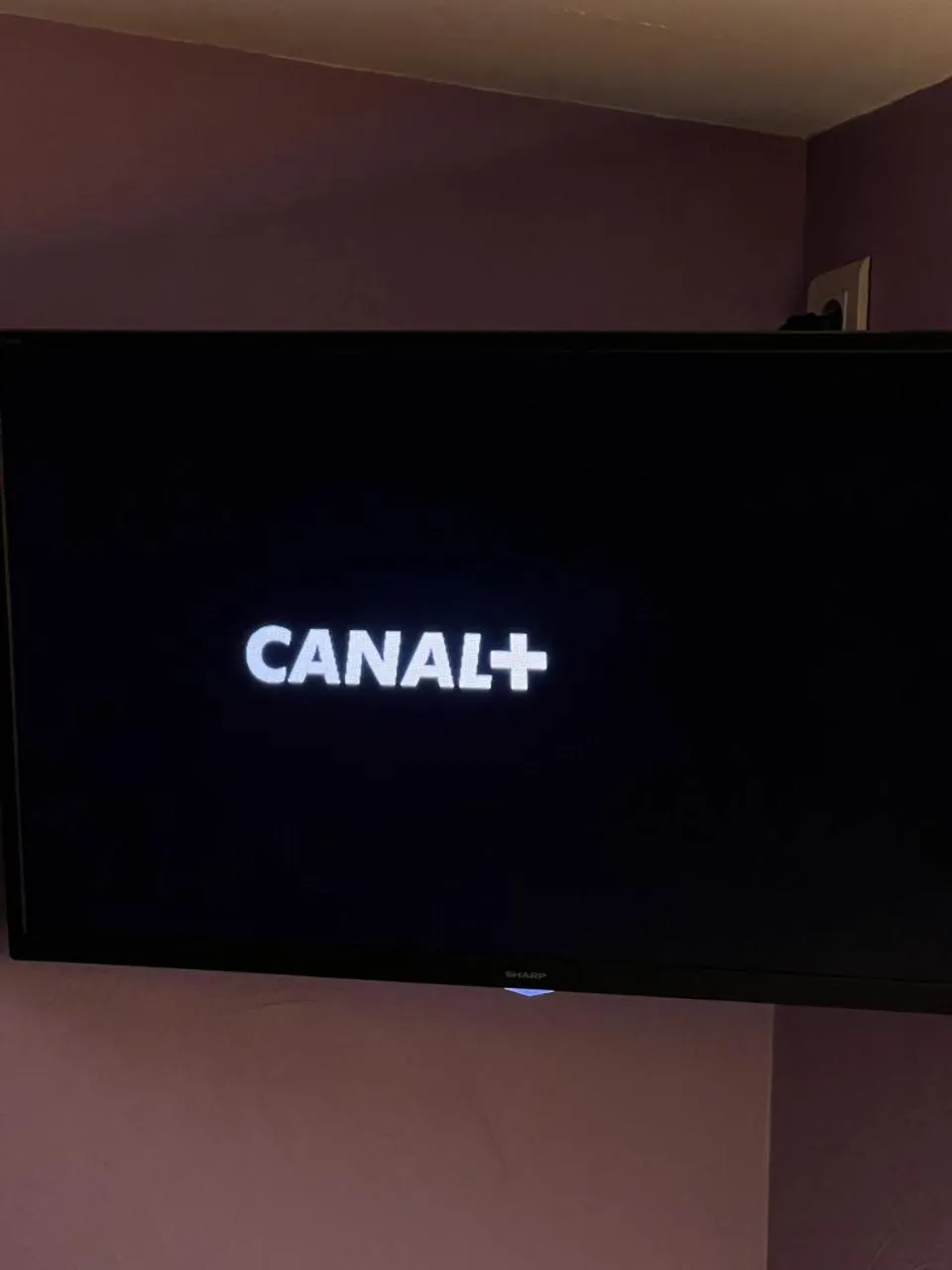 Photo of the whole room in Hostellerie Au rendez-vous des amis