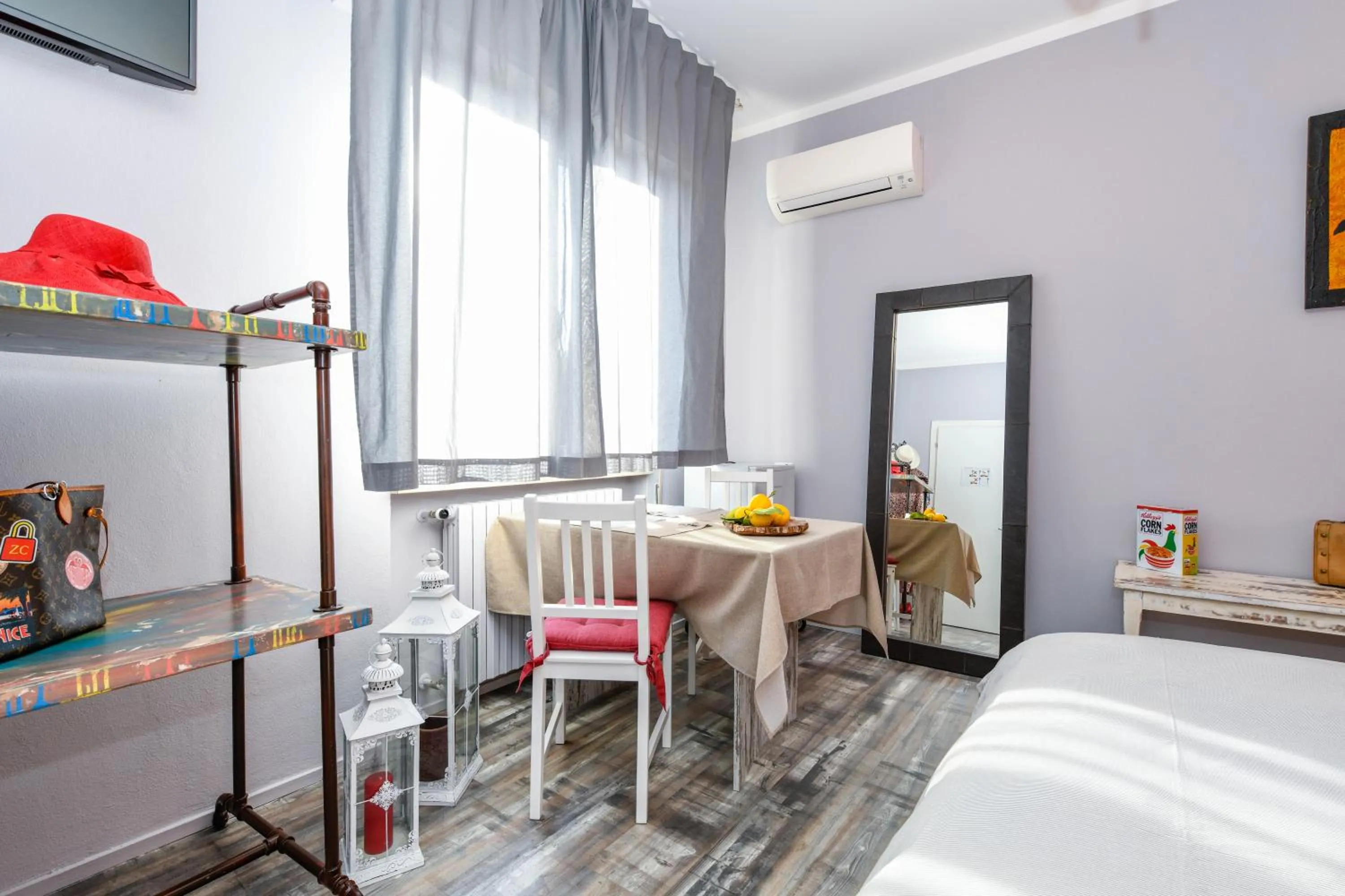 Living room, Bed in Villa Giulia Rooms & Bike