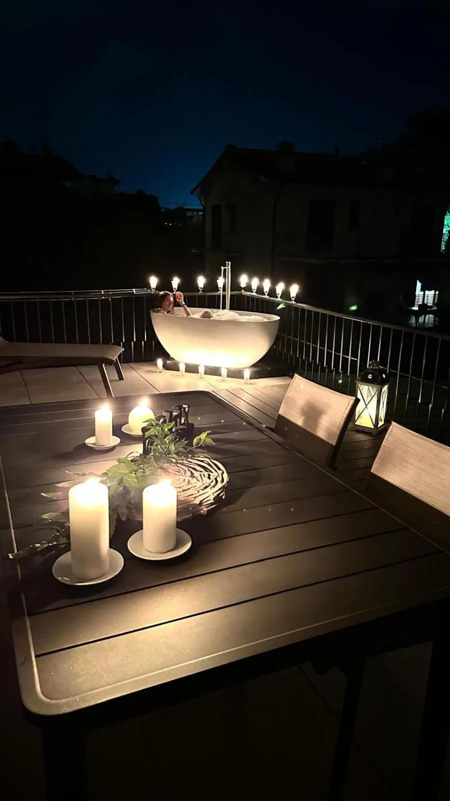 Open Air Bath in Villa Giulia Rooms & Bike