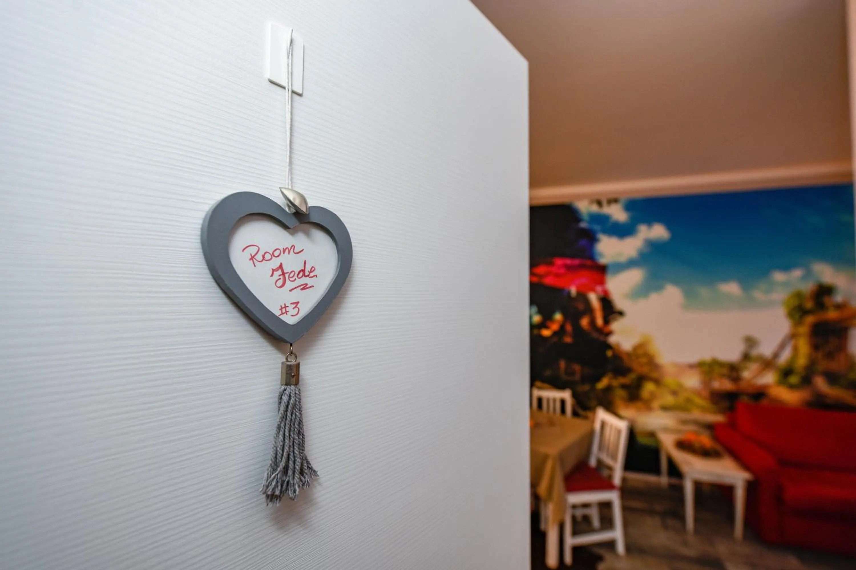 Decorative detail in Villa Giulia Rooms & Bike