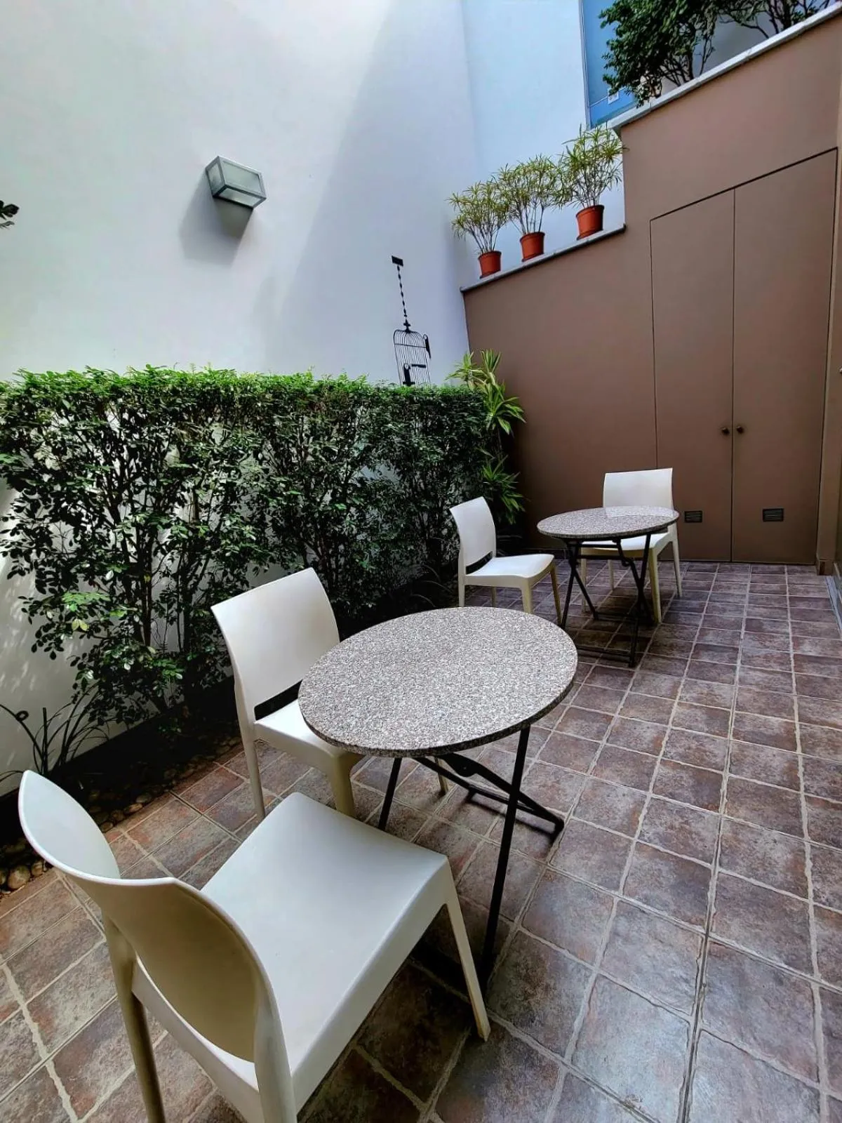 Patio in 3B Barranco by Katari Hoteles