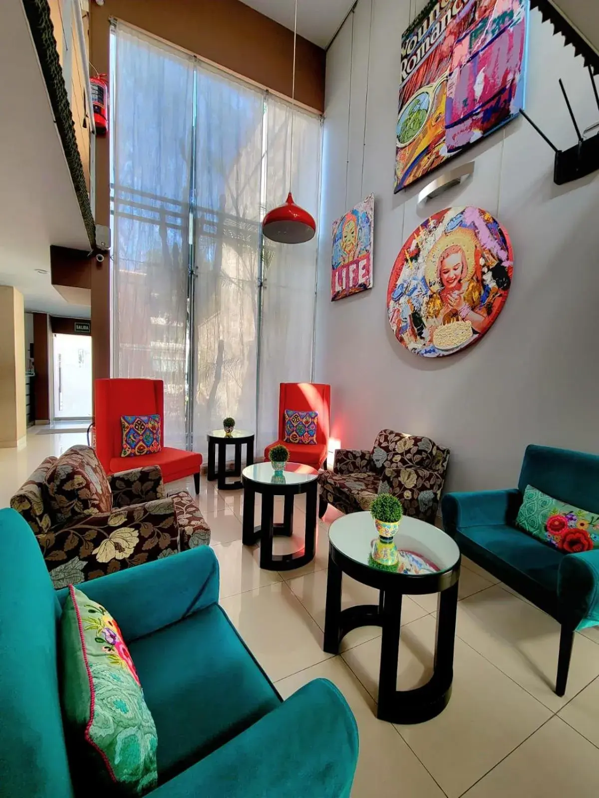 Living room in 3B Barranco by Katari Hoteles Living room in 3B Barranco by Katari Hoteles