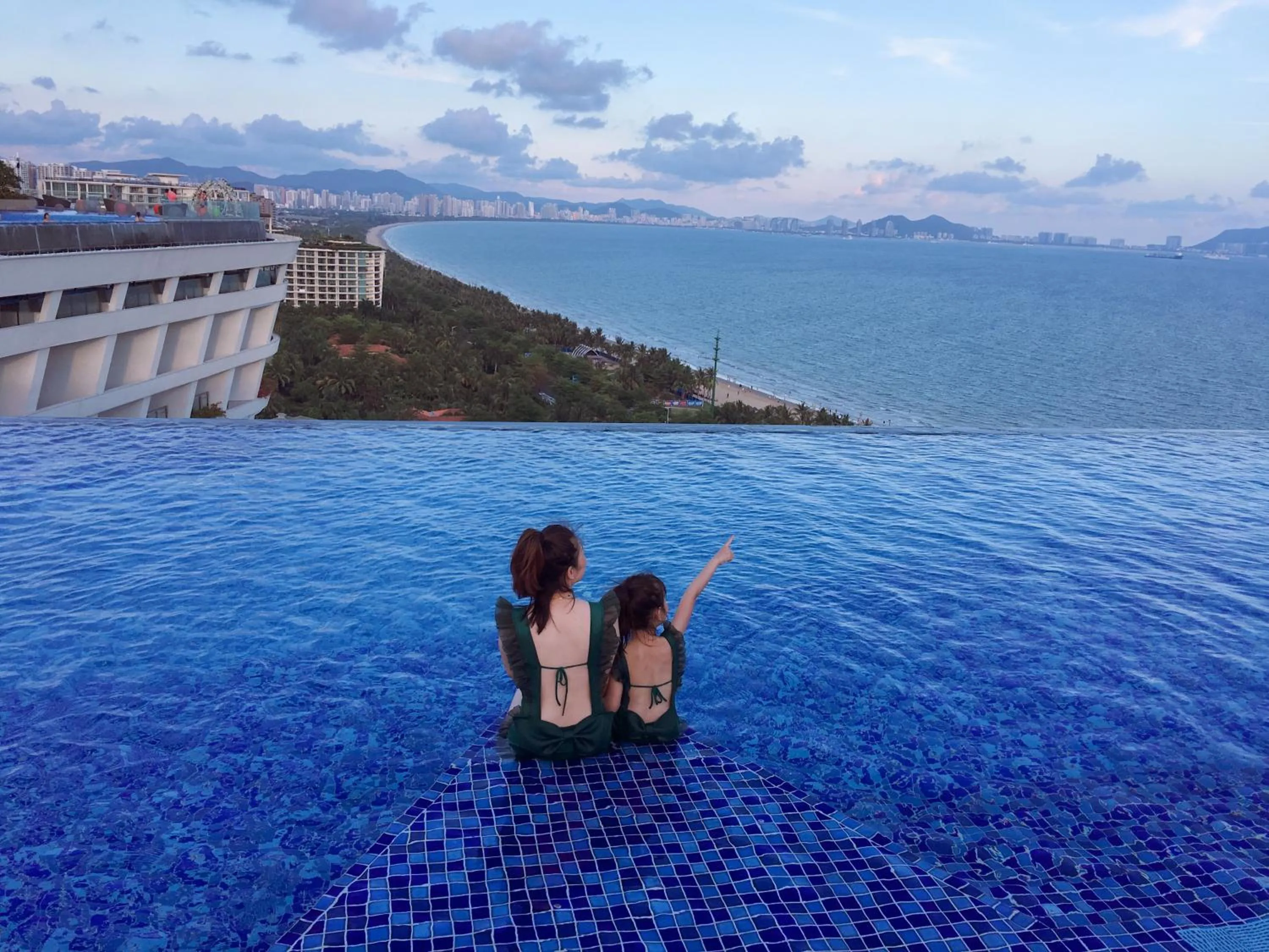 People in Sanya Conifer Resort