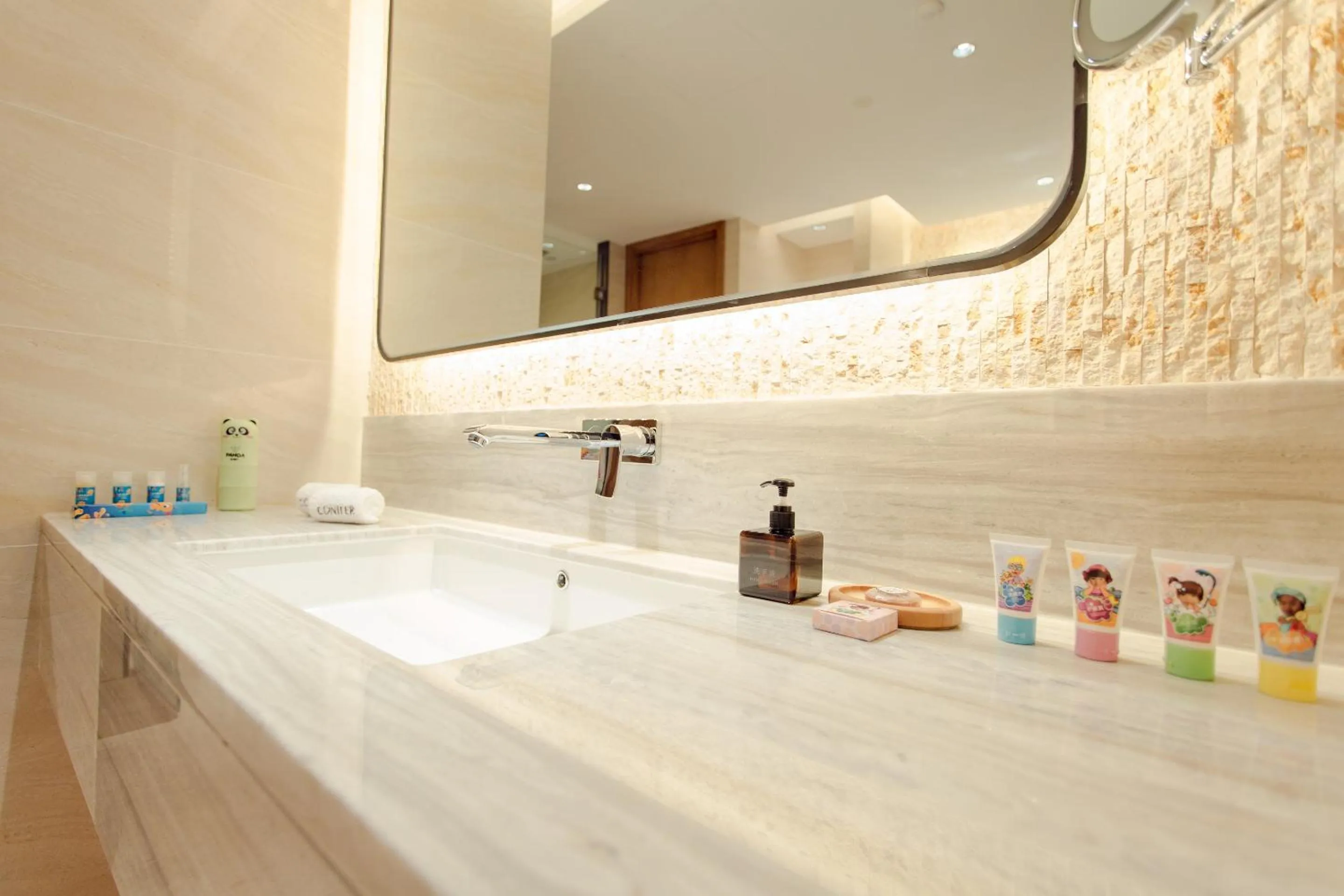Bathroom in Sanya Conifer Resort