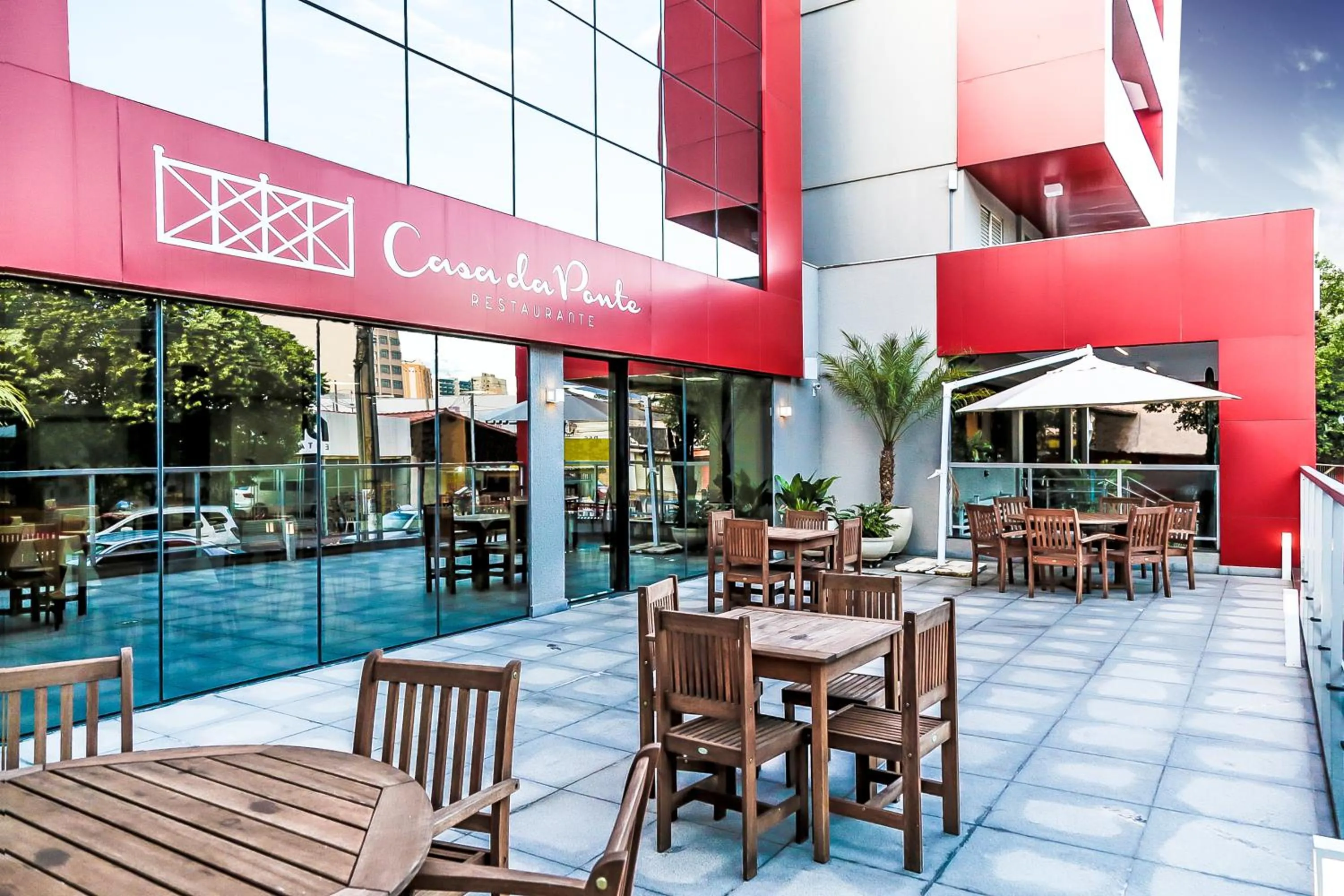 Restaurant/places to eat in Hotel Rio Vermelho