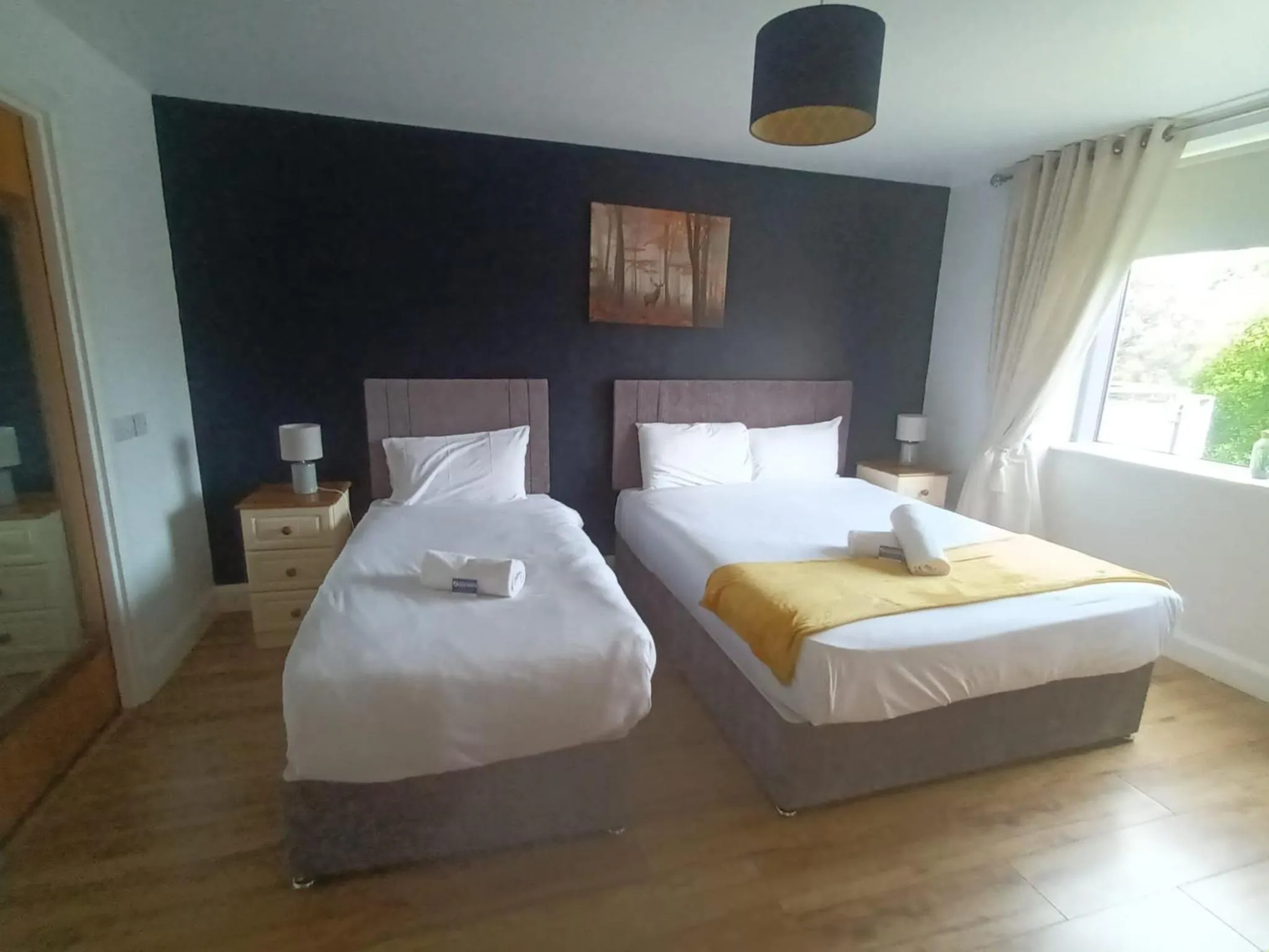 Bedroom, Bed in Wild Atlantic Apartments Killarney