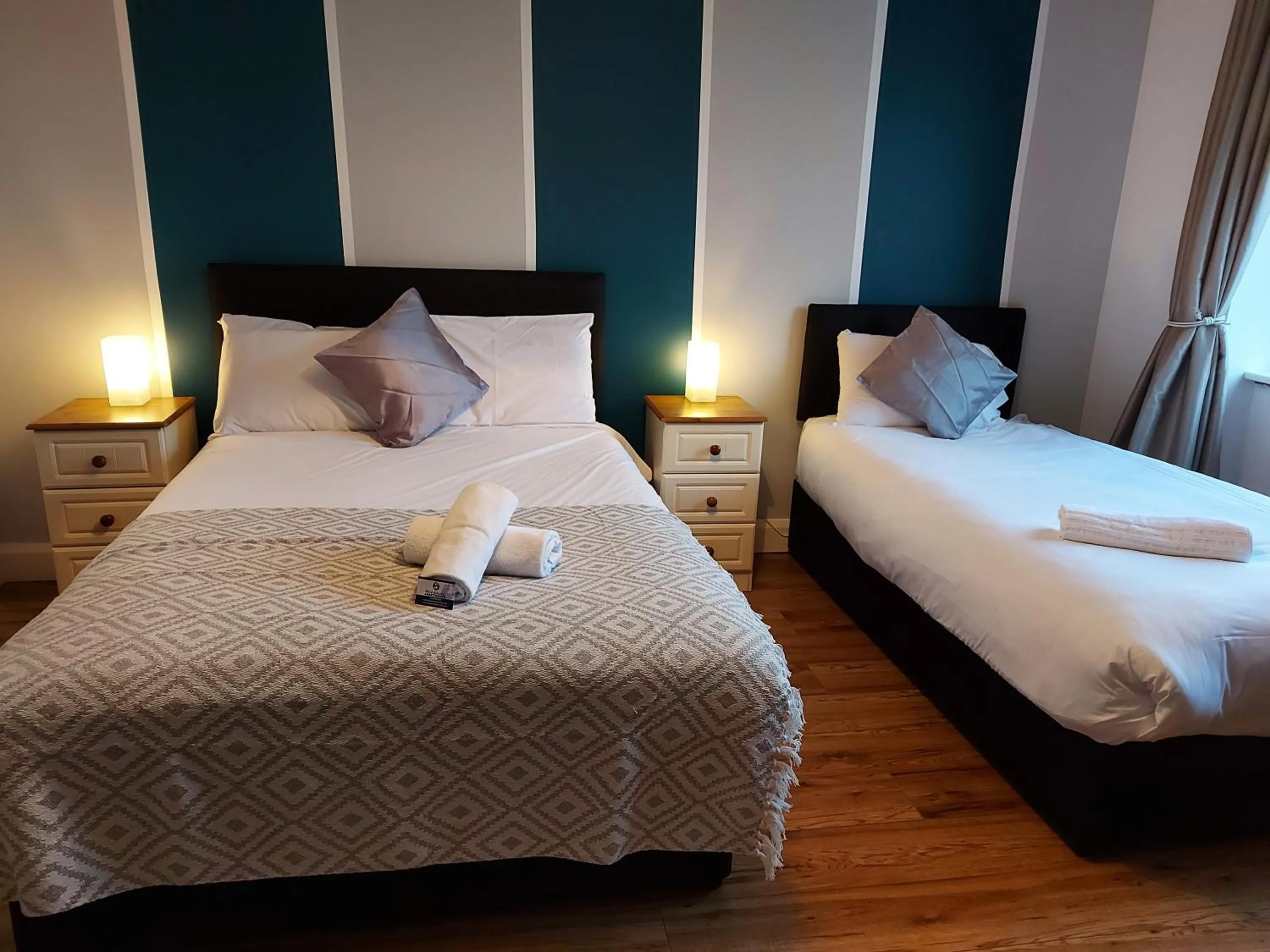 Bedroom, Bed in Wild Atlantic Apartments Killarney