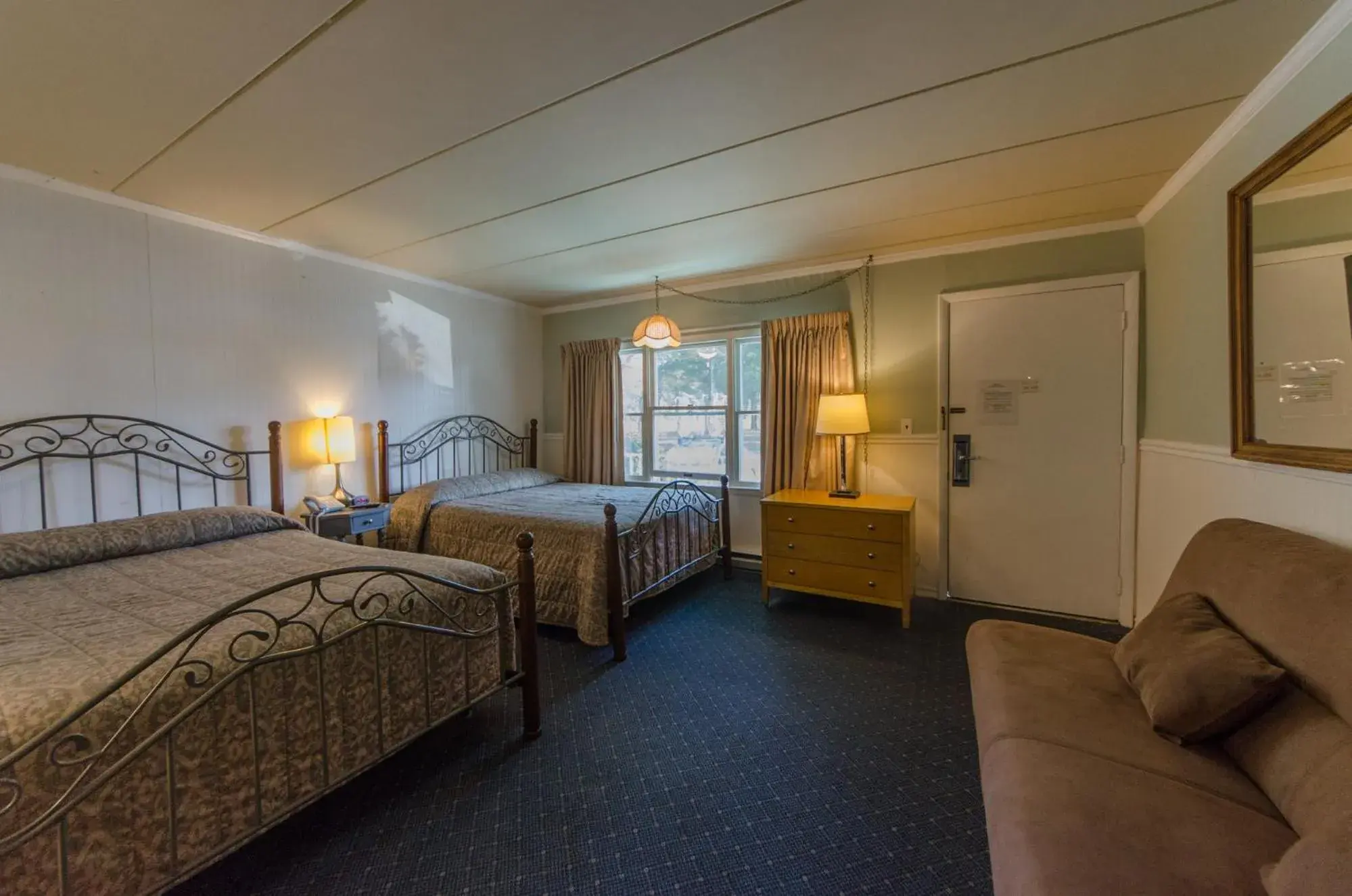 Studio - Non-Smoking in Hyland Motor Inn Studio - Non-Smoking in Hyland Motor Inn