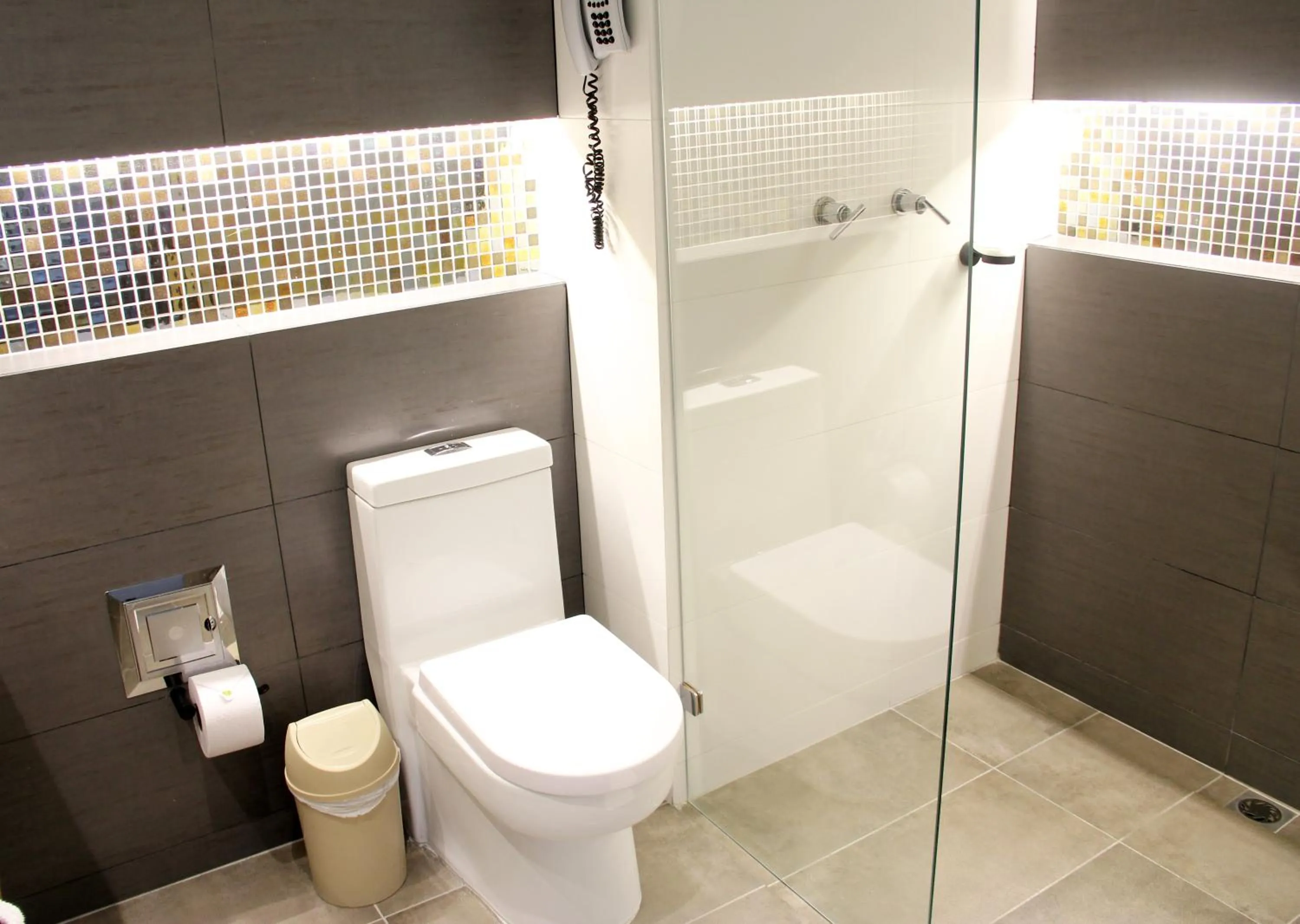 Shower in GHL Hotel Portón Medellín