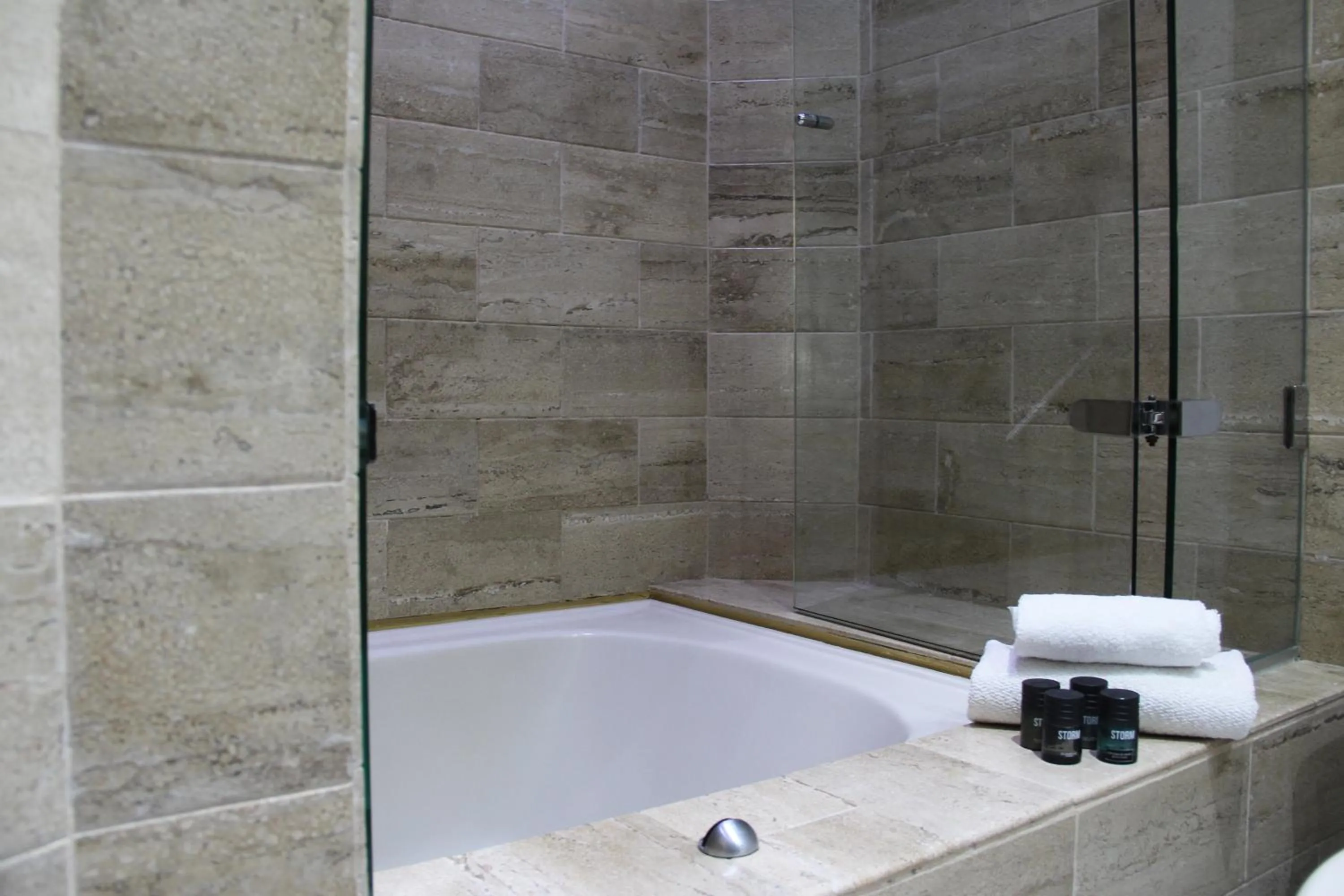 Toilet in GHL Hotel Portón Medellín