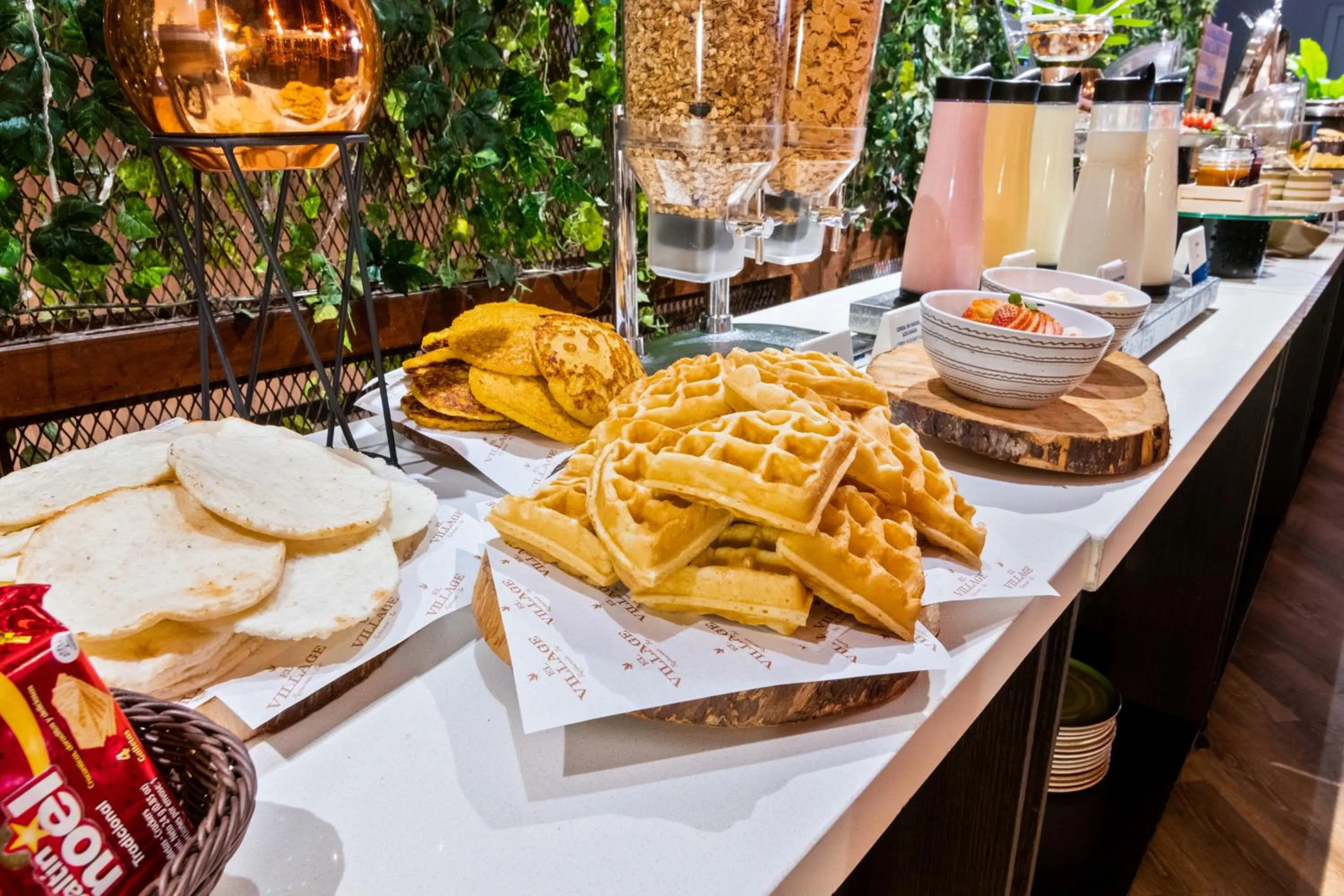 Food and drinks in GHL Hotel Portón Medellín