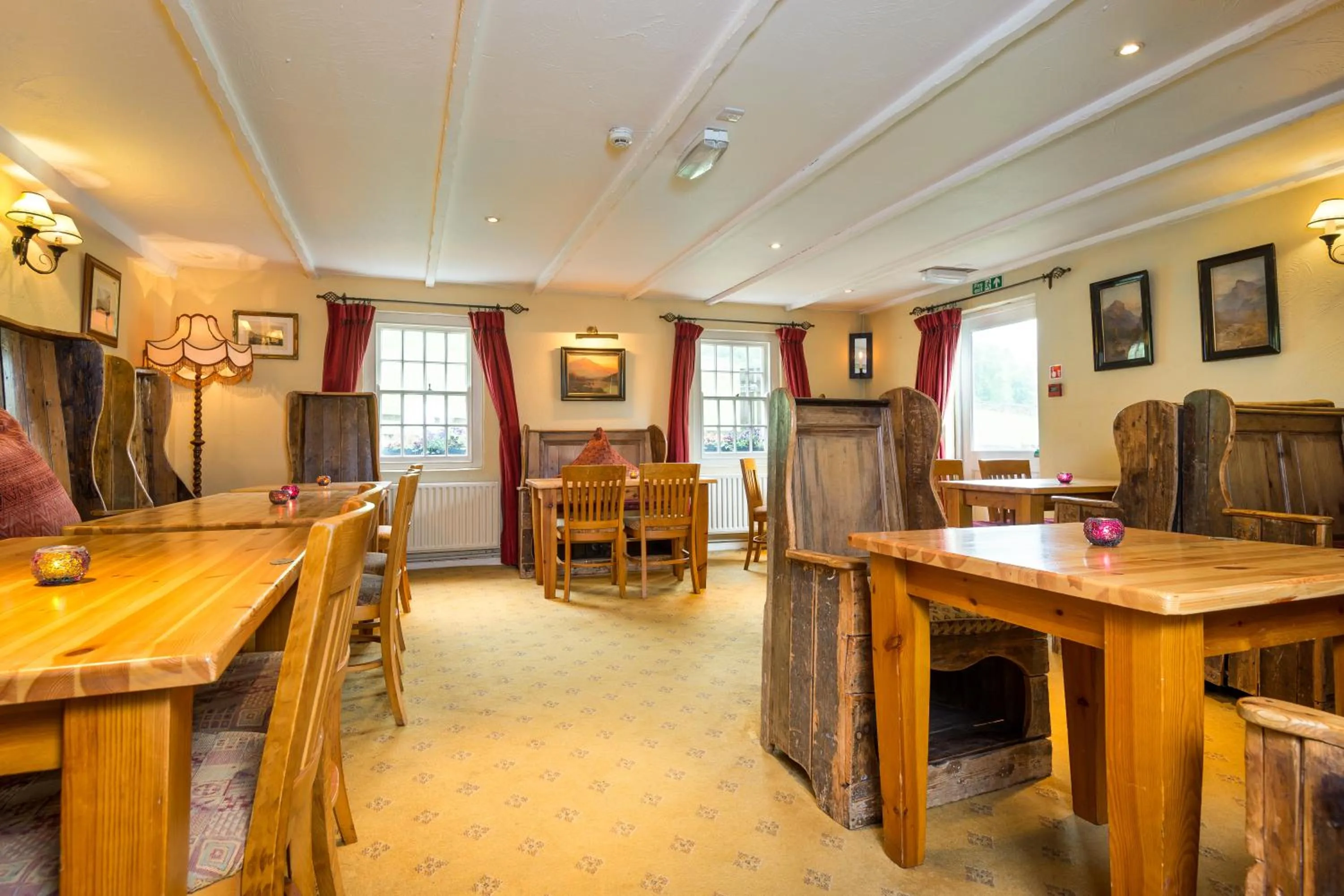 Dining area in The Traveller's Rest