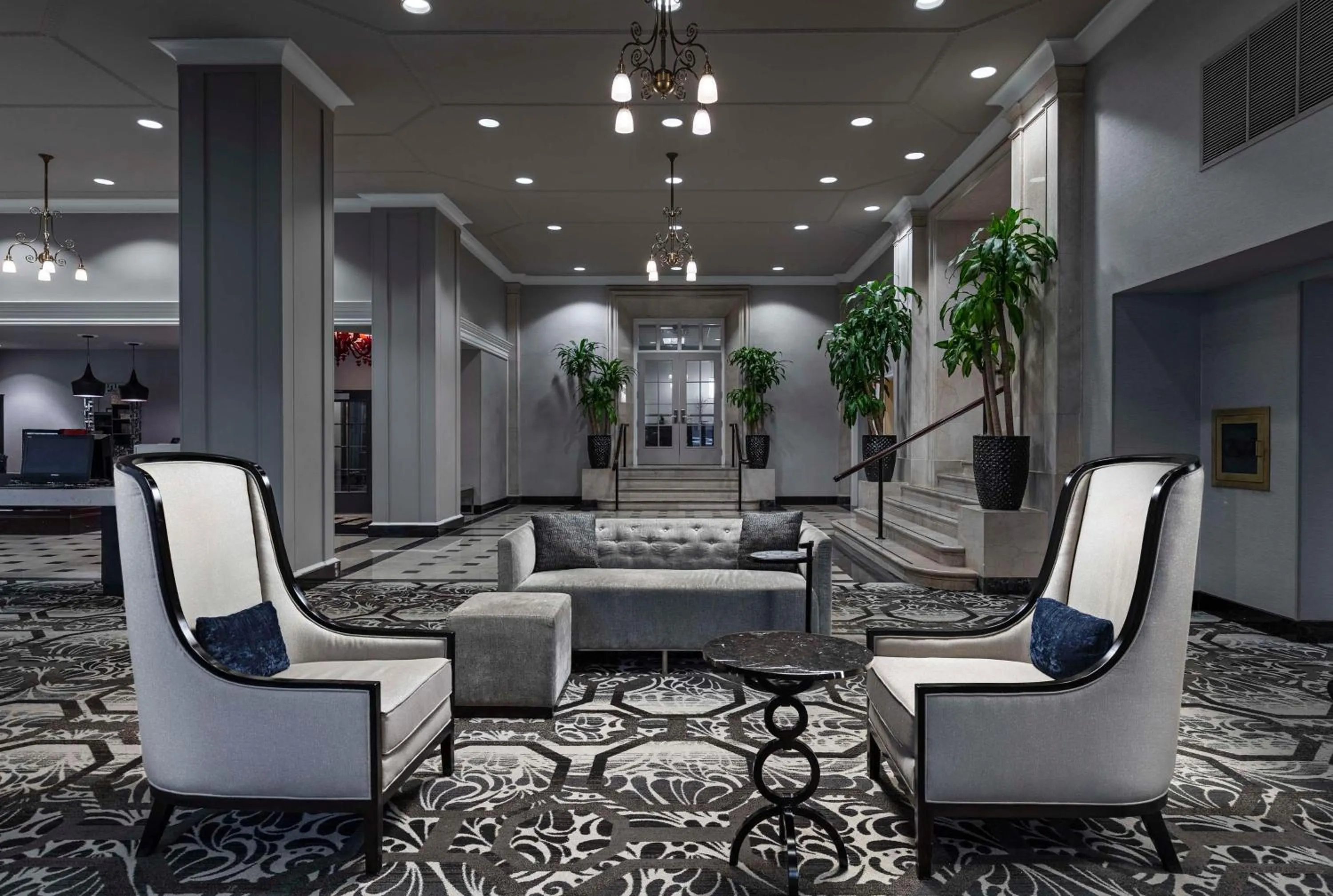 Lobby or reception in DoubleTree Suites by Hilton Hotel Detroit Downtown - Fort Shelby