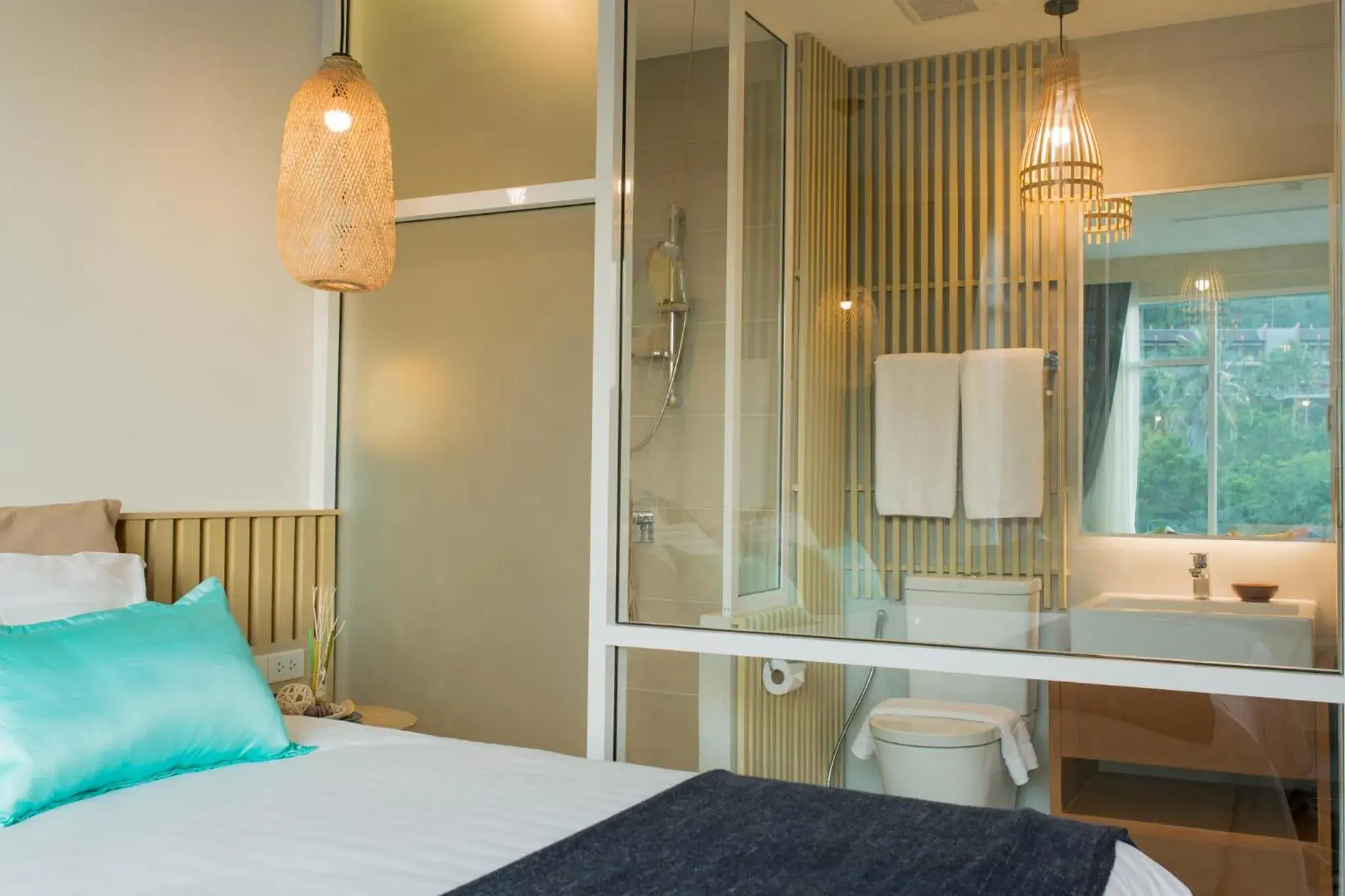 Toilet, Bed in LaRio Hotel Krabi-SHA Extra Plus Toilet, Bed in LaRio Hotel Krabi-SHA Extra Plus