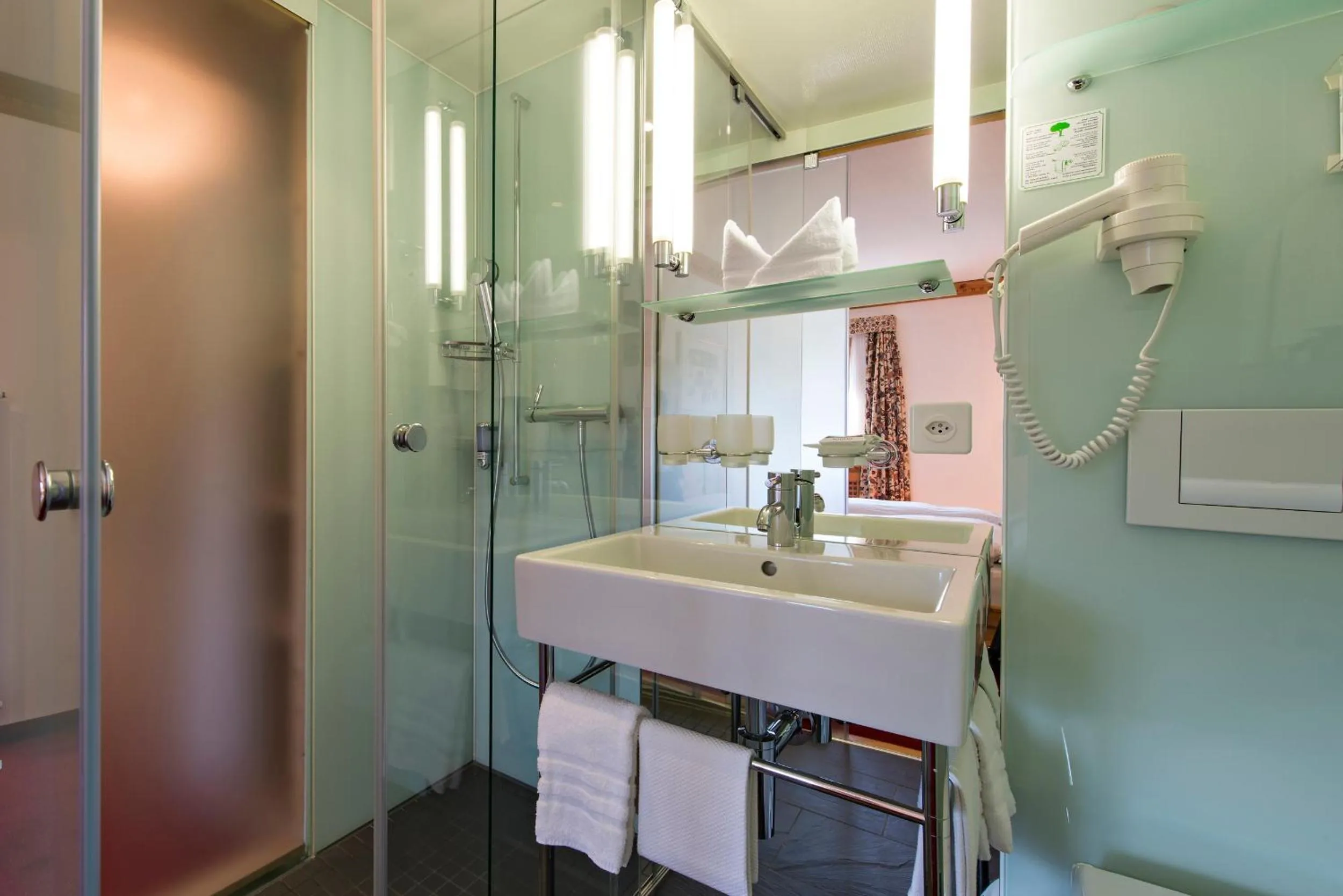 Bathroom in Hotel Chesa Randolina