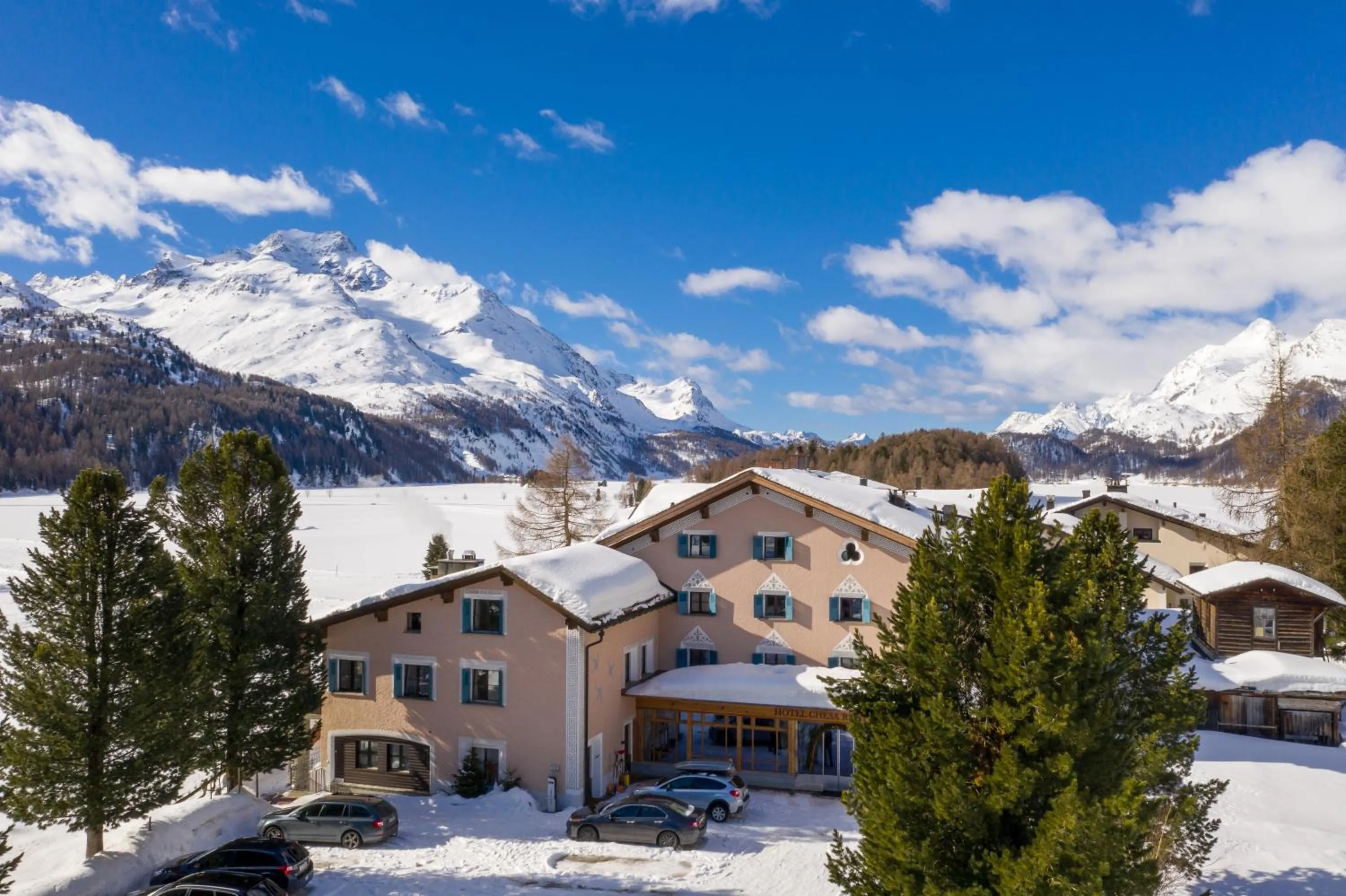Property building in Hotel Chesa Randolina