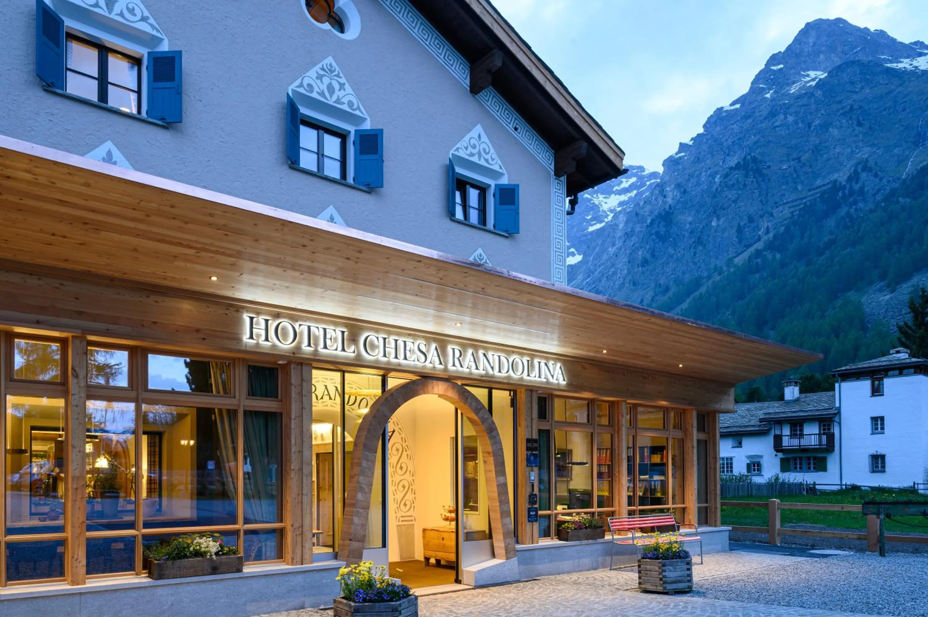 Property building in Hotel Chesa Randolina