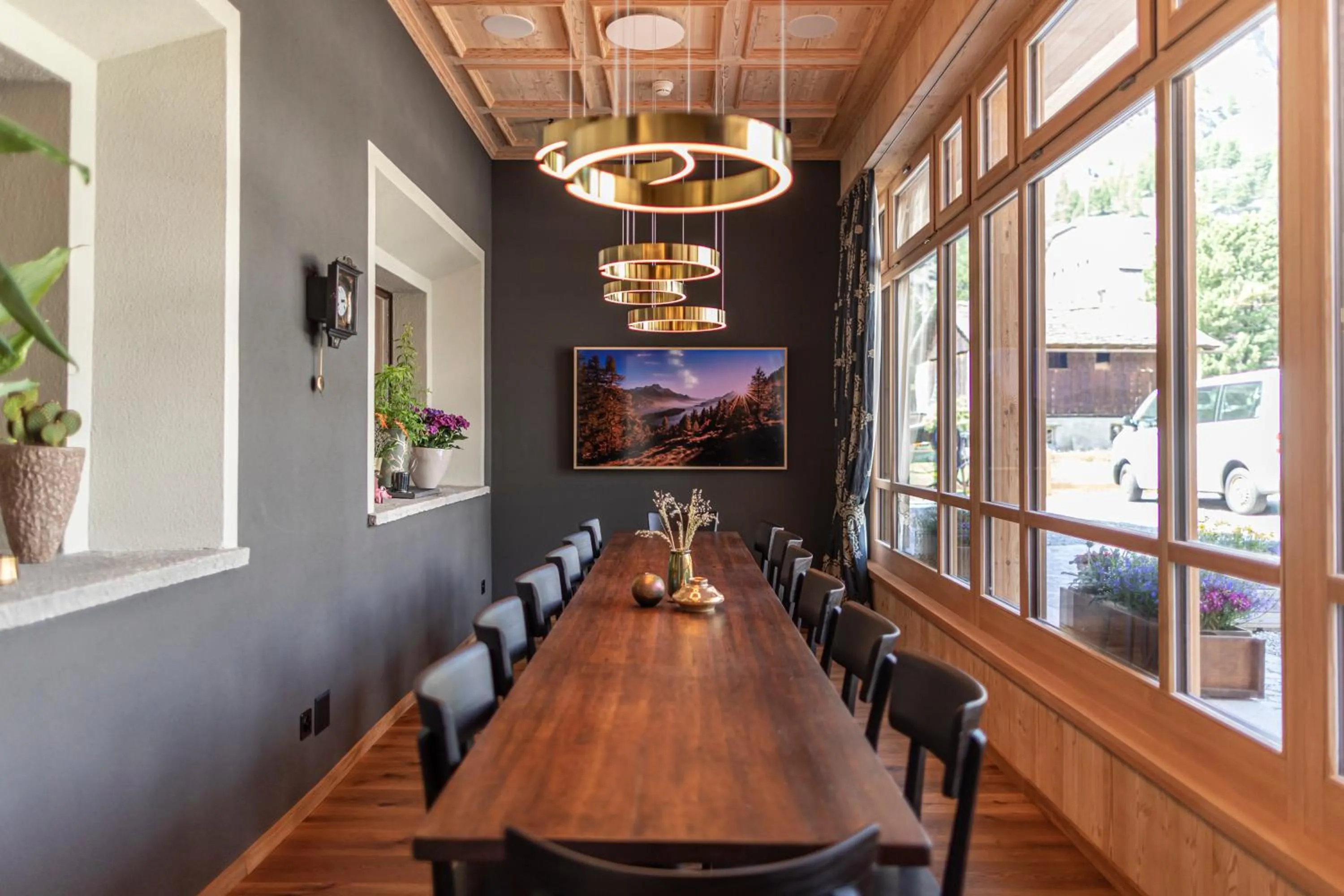 Restaurant/places to eat in Hotel Chesa Randolina