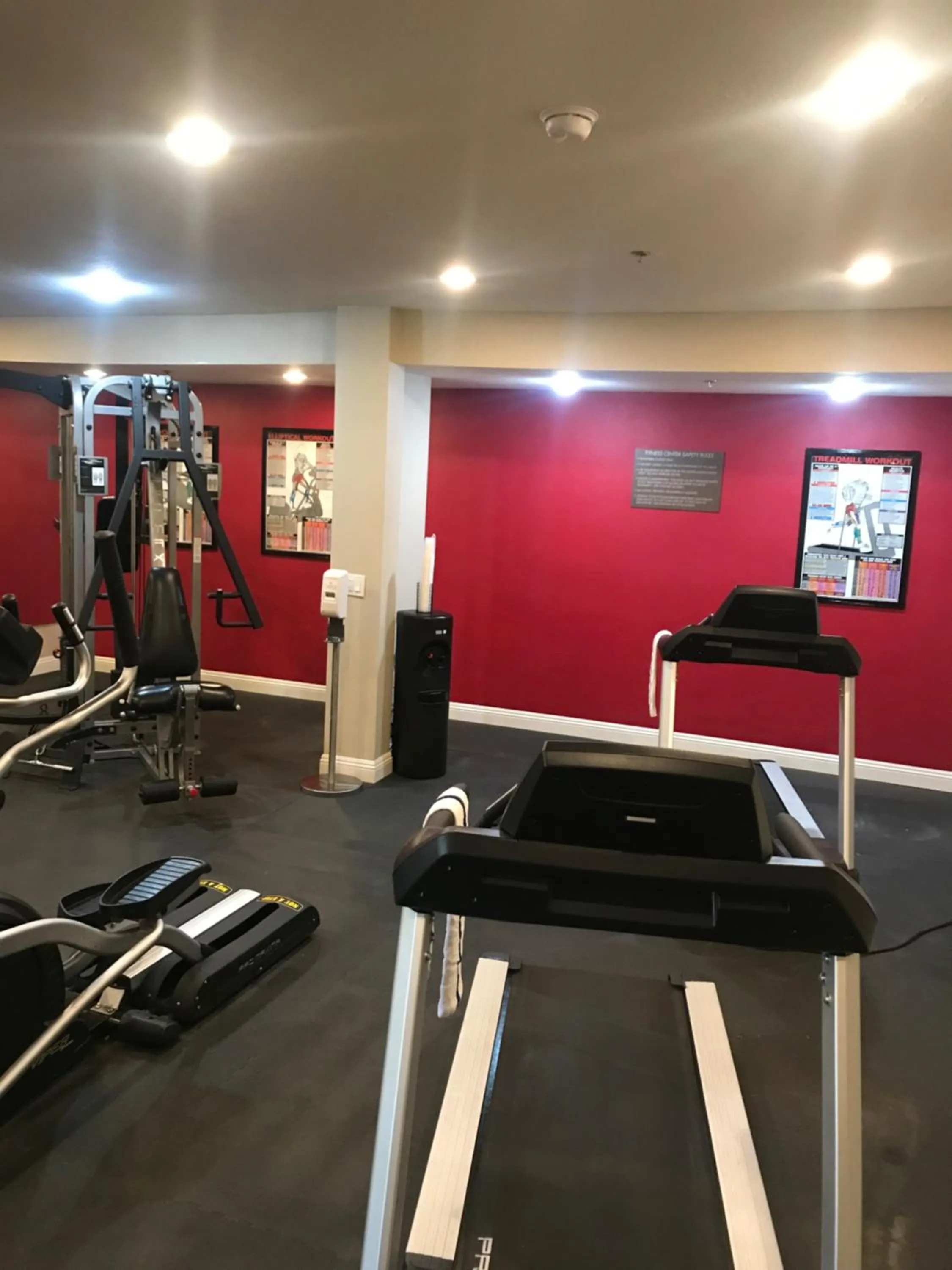 Activities in Comfort Inn & Suites Orange County John Wayne Airport