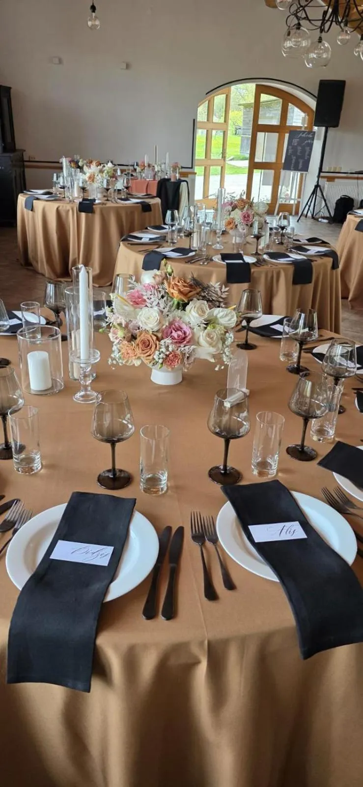 Restaurant/places to eat in Rezidence Kurzeme