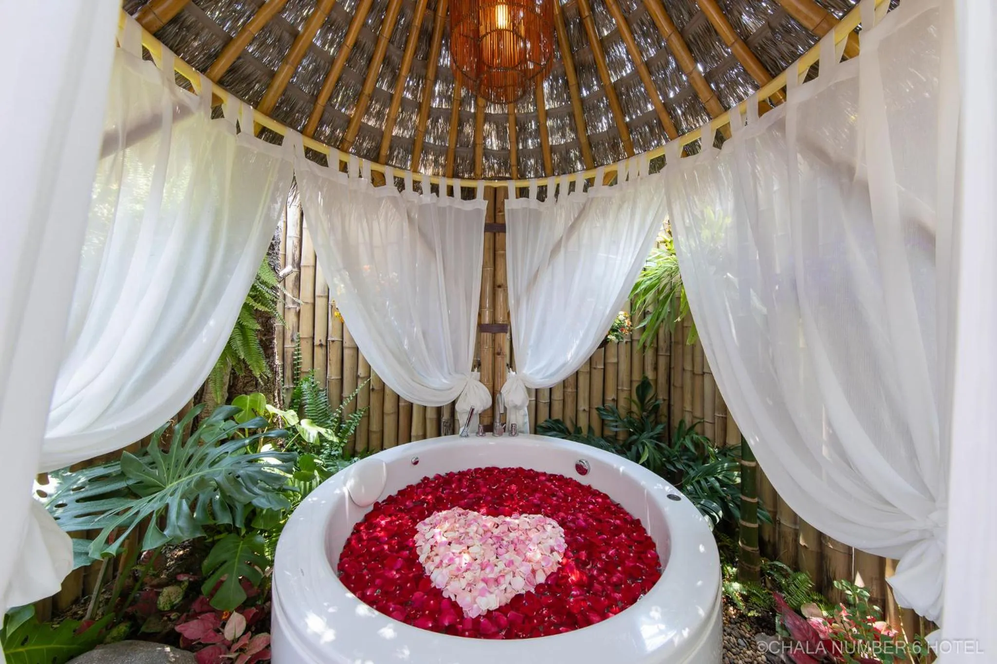 Bath in Chala Number6