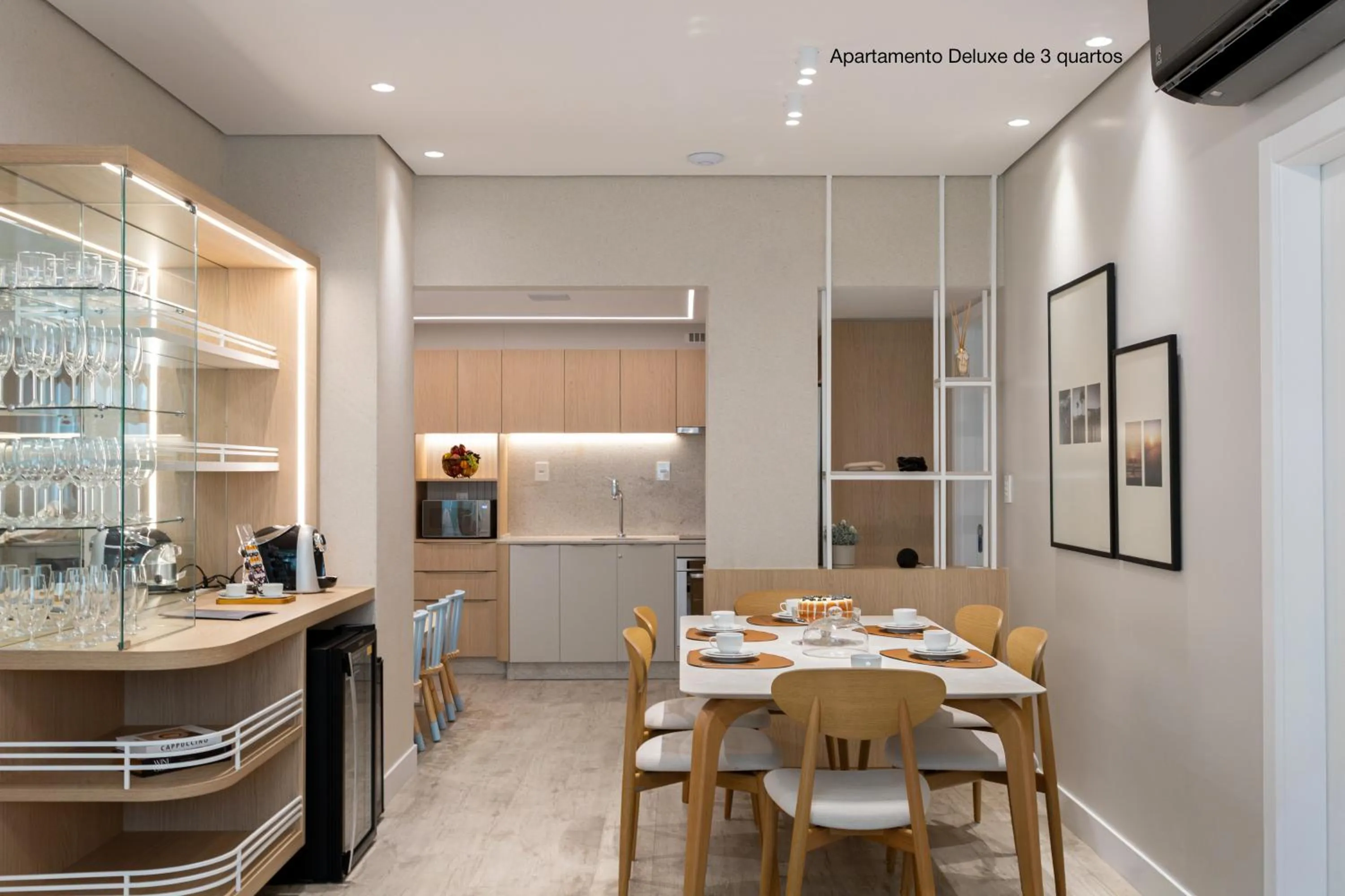 Meals in Santa Inn Hotel