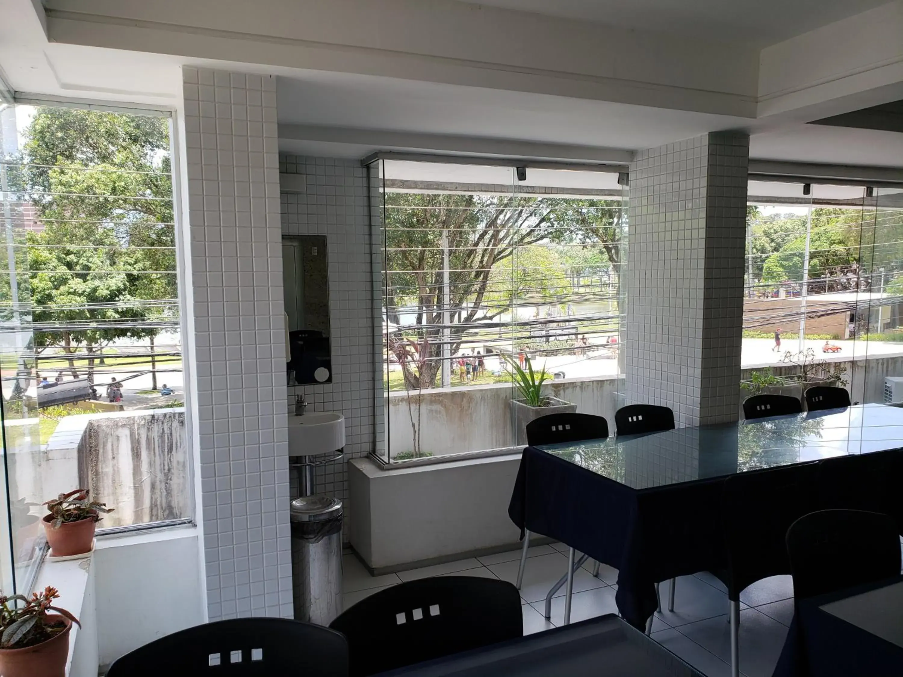 Restaurant/places to eat in Lagoa Park Hotel Restaurant/places to eat in Lagoa Park Hotel