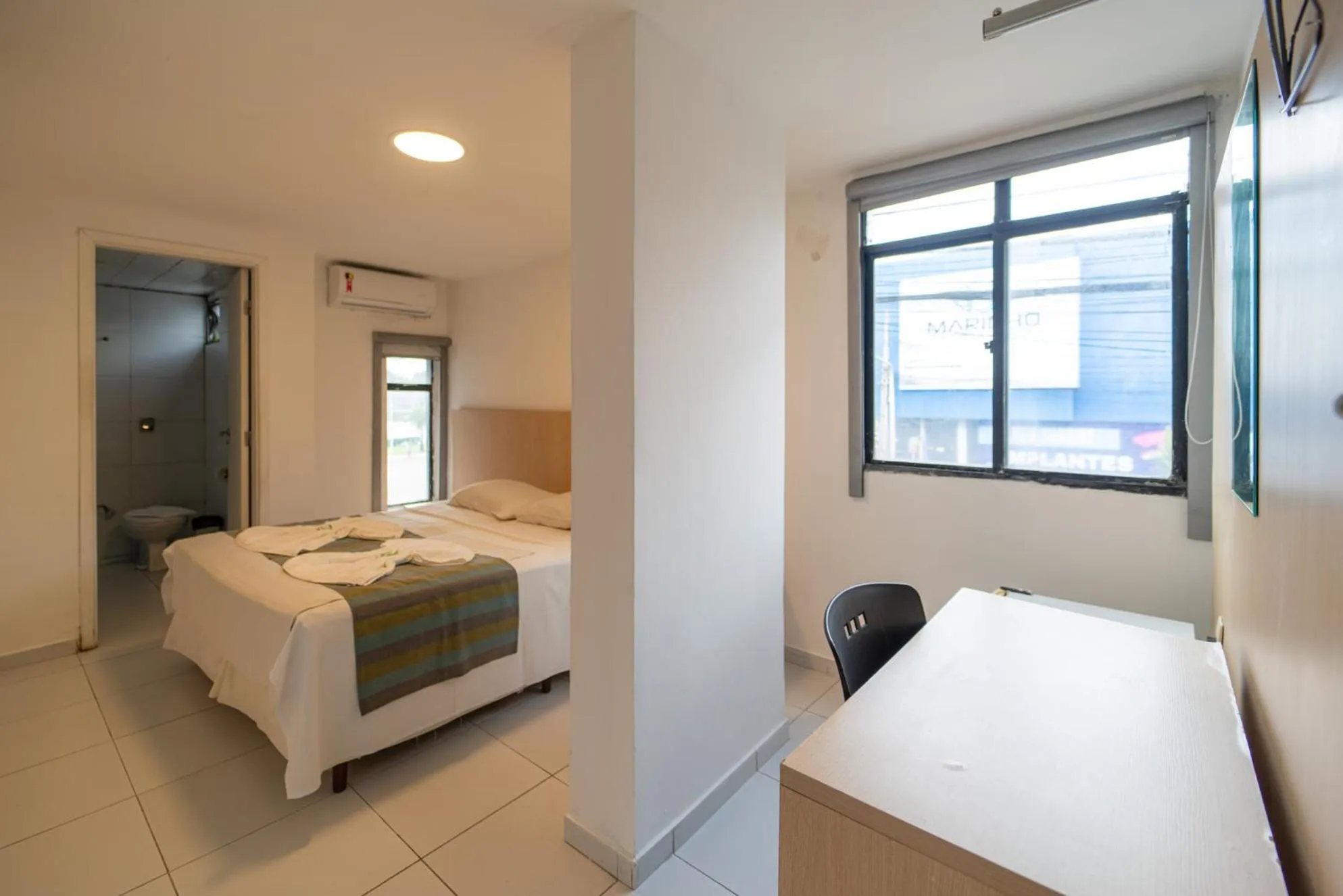 Bed in Lagoa Park Hotel