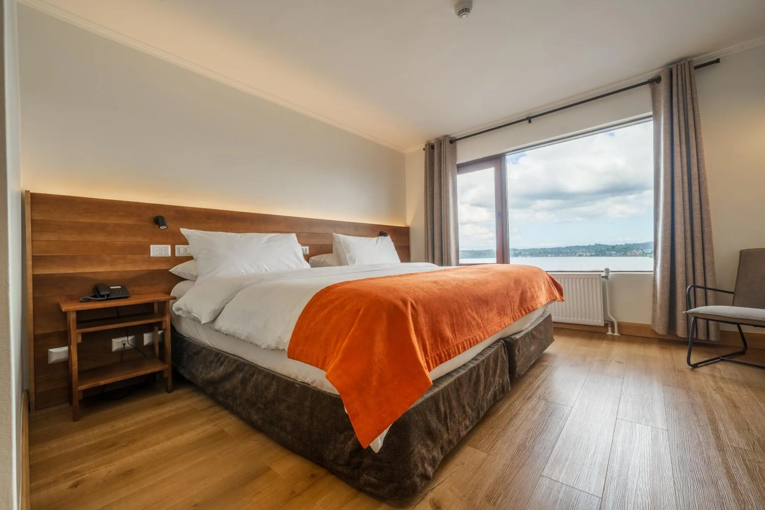 Bed in Hotel Cabaña Del Lago Puerto Varas