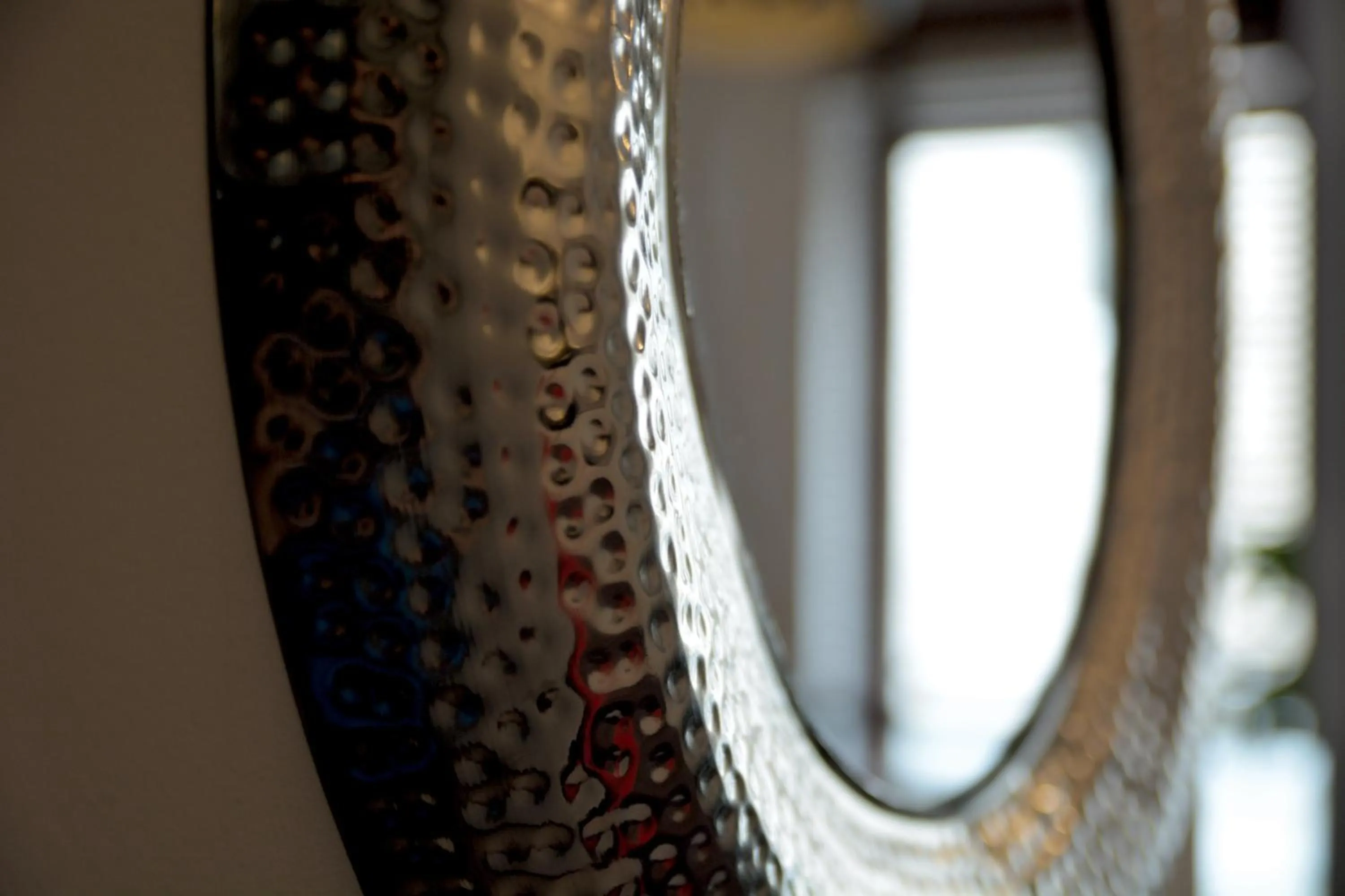 Decorative detail in Szucha Apartments