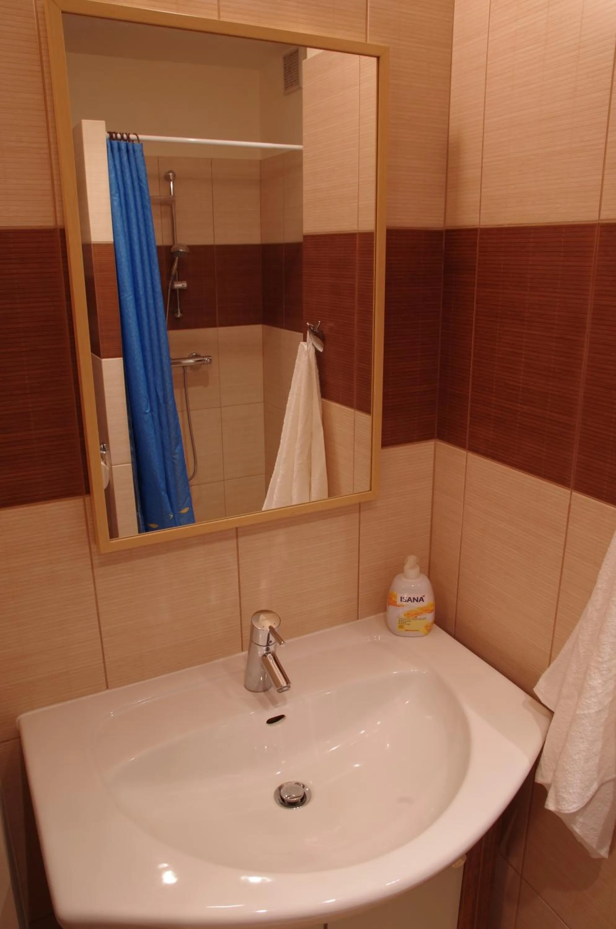 Bathroom in Szucha Apartments