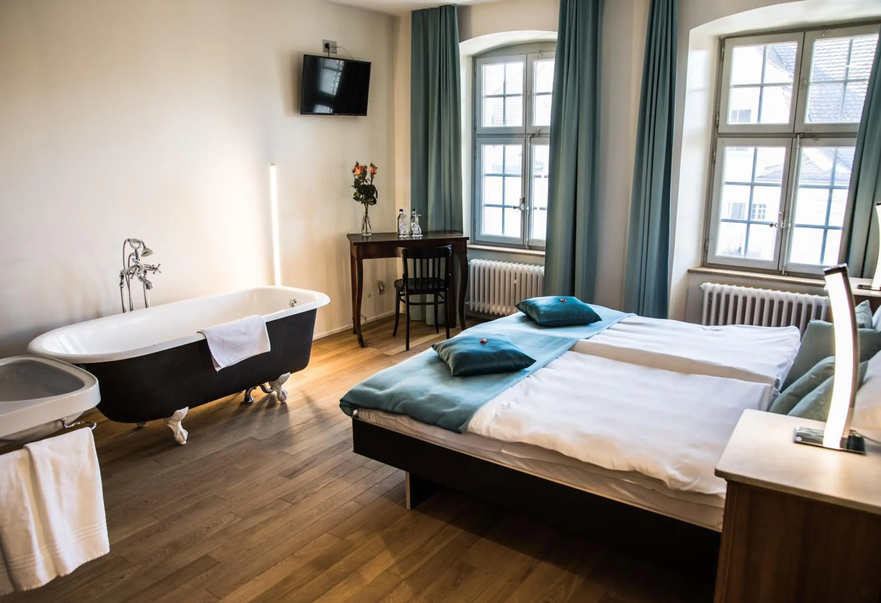 Double Room - single occupancy in Kreuz Herzogenbuchsee Double Room - single occupancy in Kreuz Herzogenbuchsee