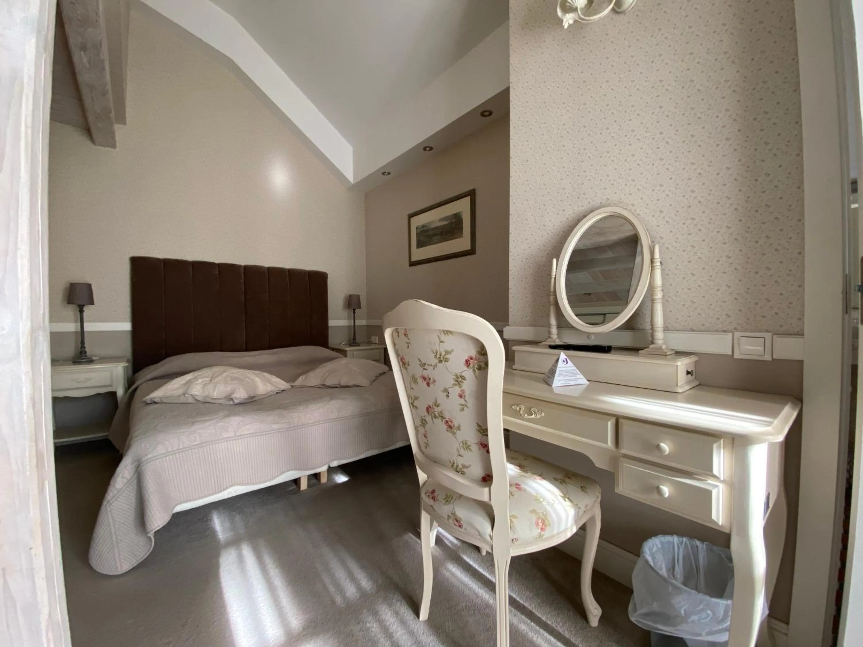 Photo of the whole room, Bed in Villa Joma