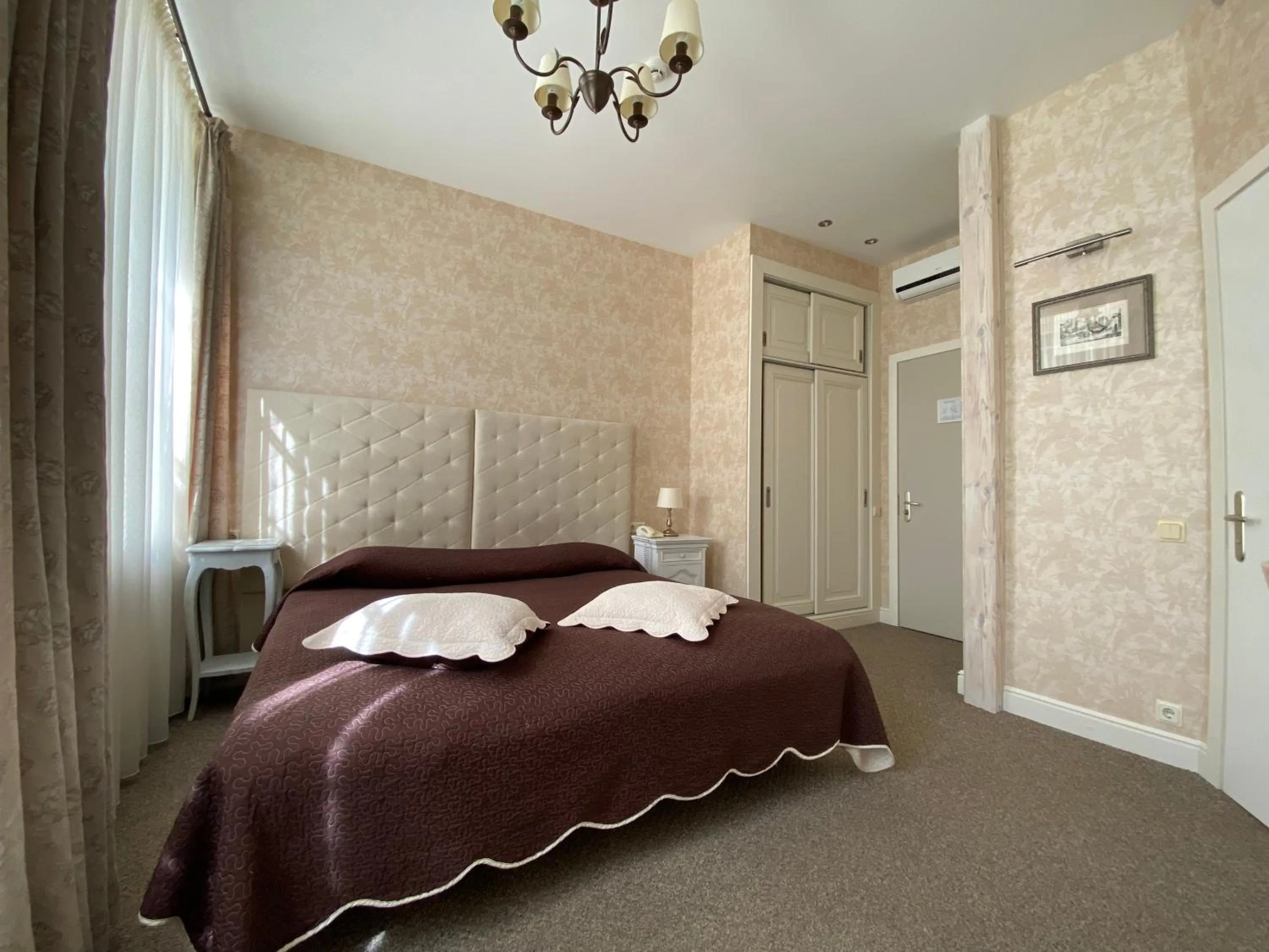 Photo of the whole room, Bed in Villa Joma