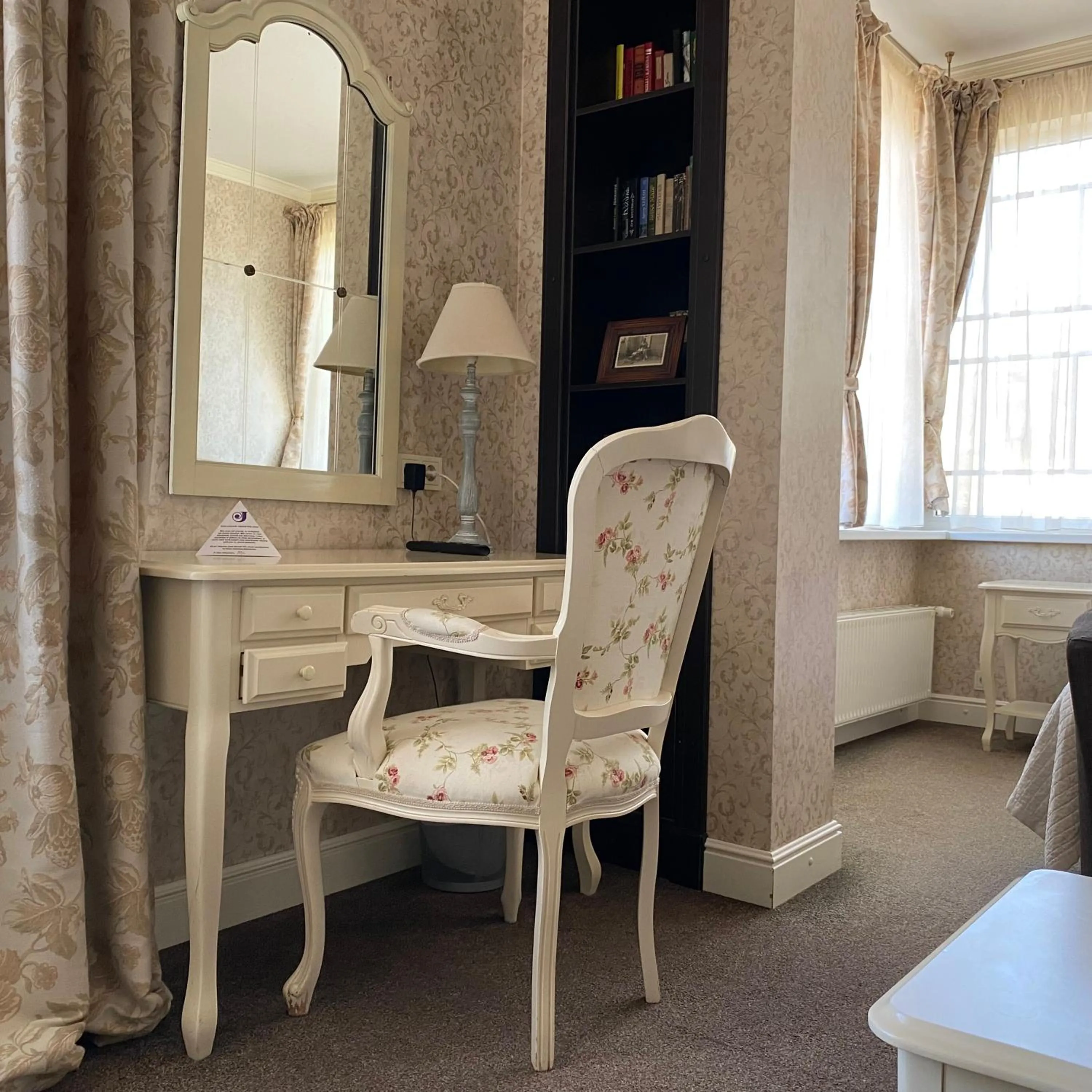 hair dresser in Villa Joma