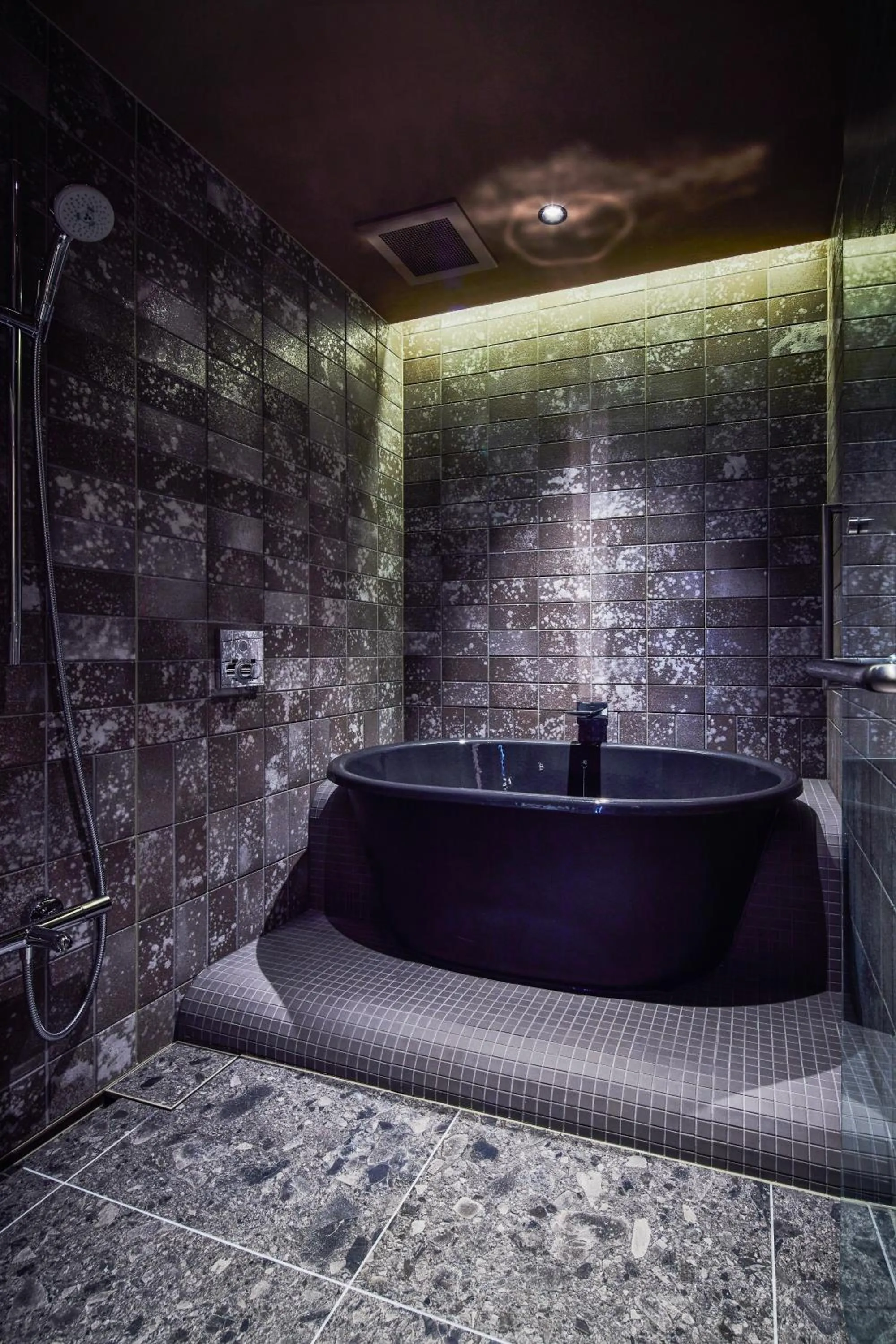 Hot Tub in 厳島いろは