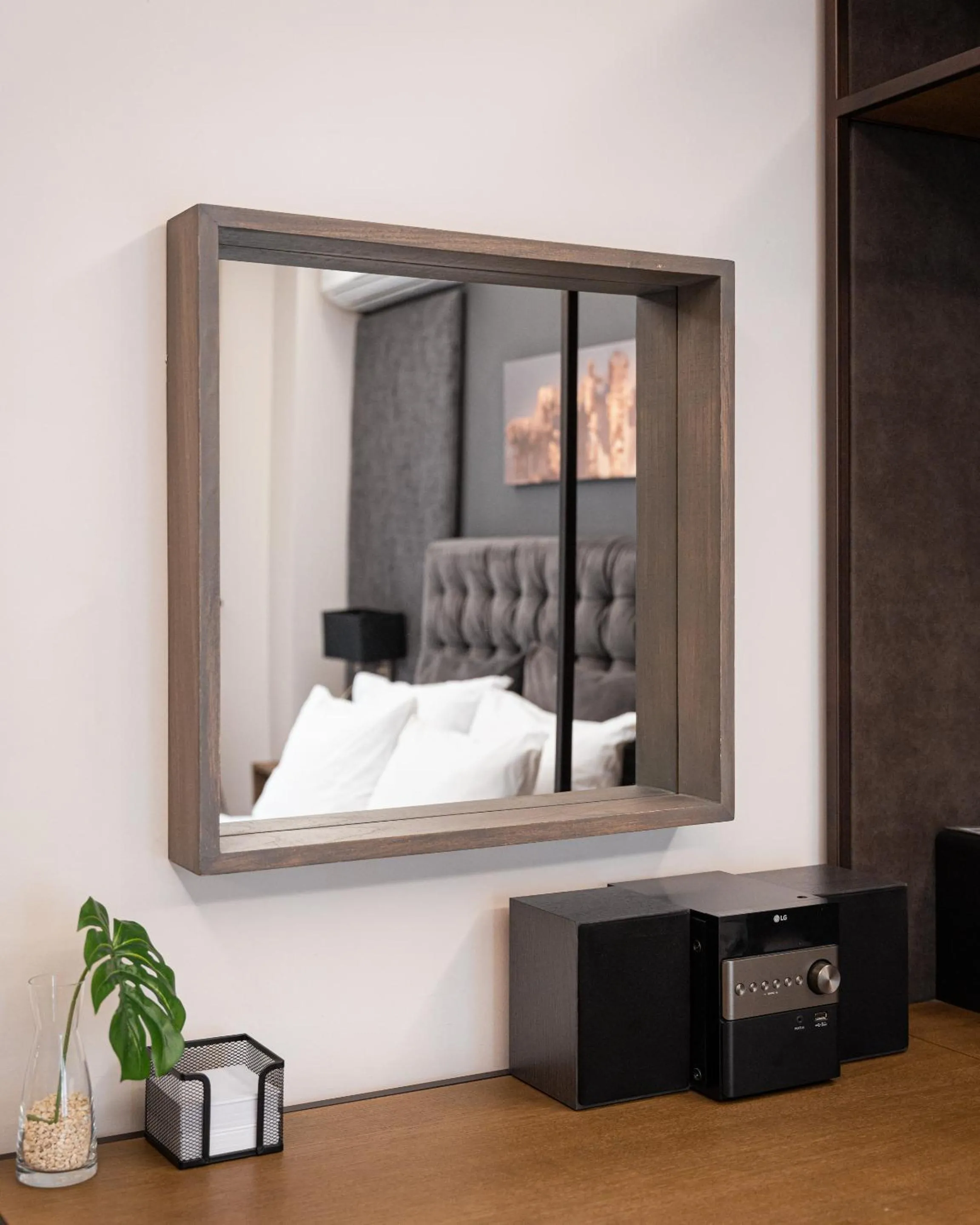 Photo of the whole room, Bed in Acropolis Elegant Apartment