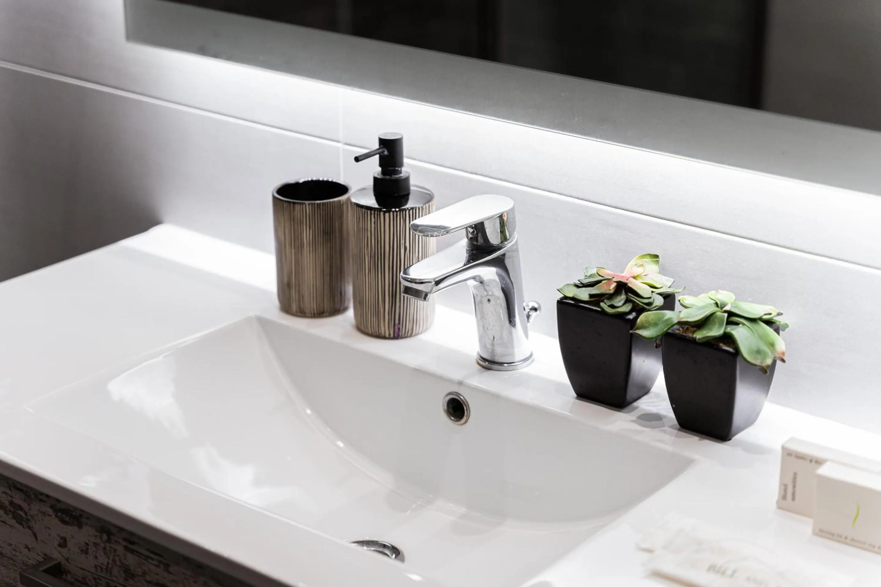 Bathroom in Acropolis Elegant Apartment
