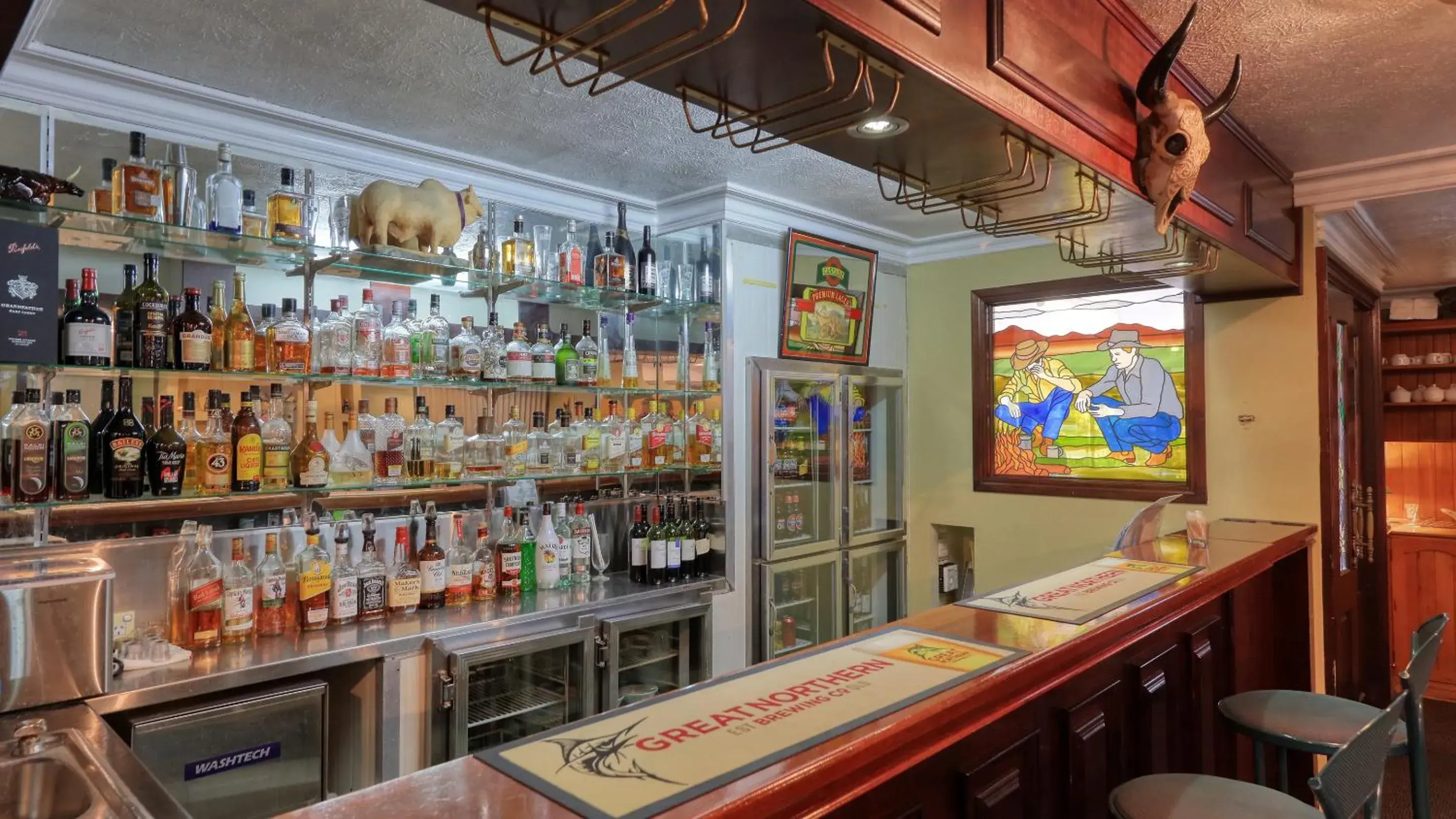 Lounge or bar in Best Western Cattle City Motor Inn Lounge or bar in Best Western Cattle City Motor Inn