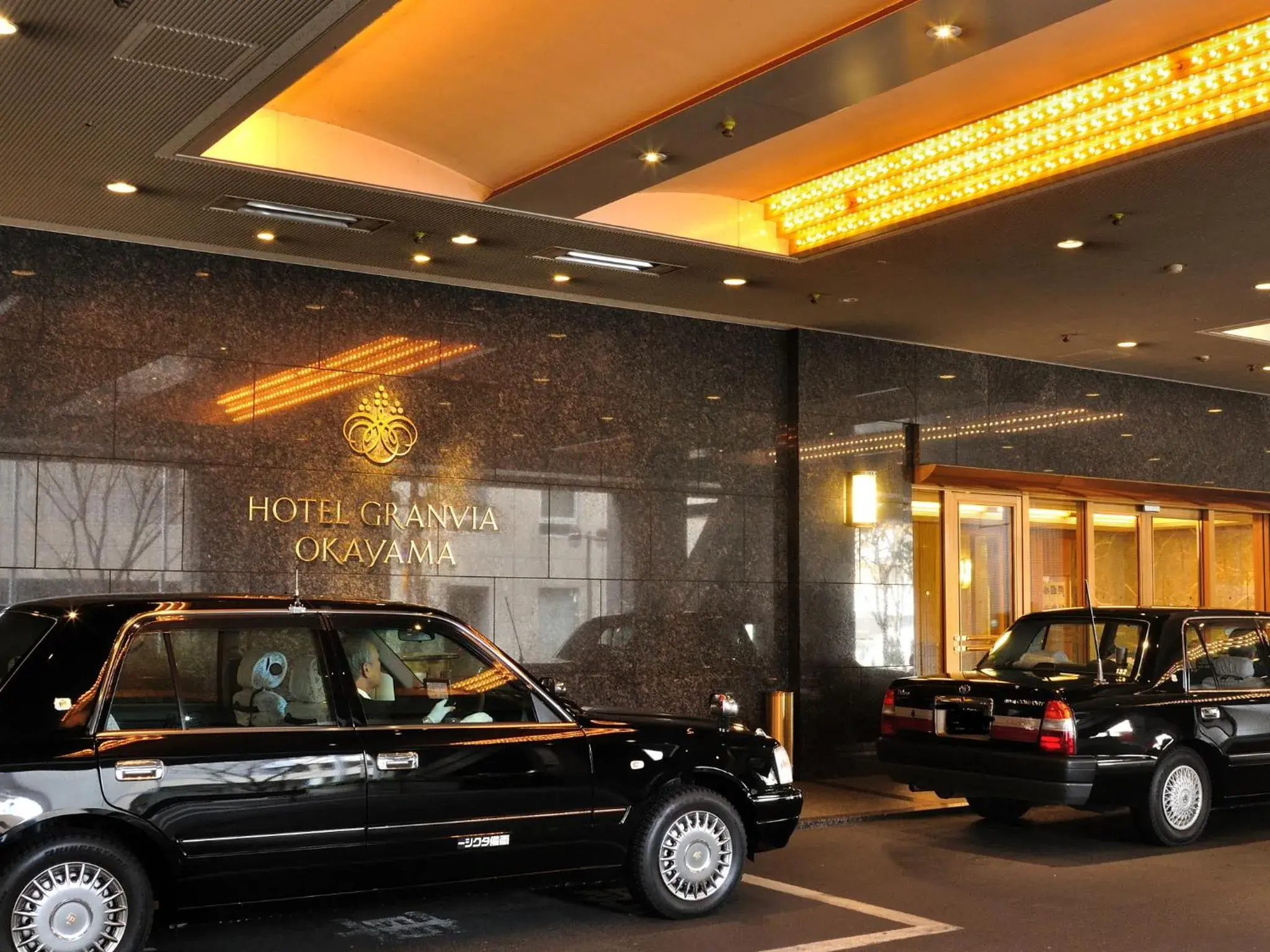 Facade/entrance in Hotel Granvia Okayama Facade/entrance in Hotel Granvia Okayama