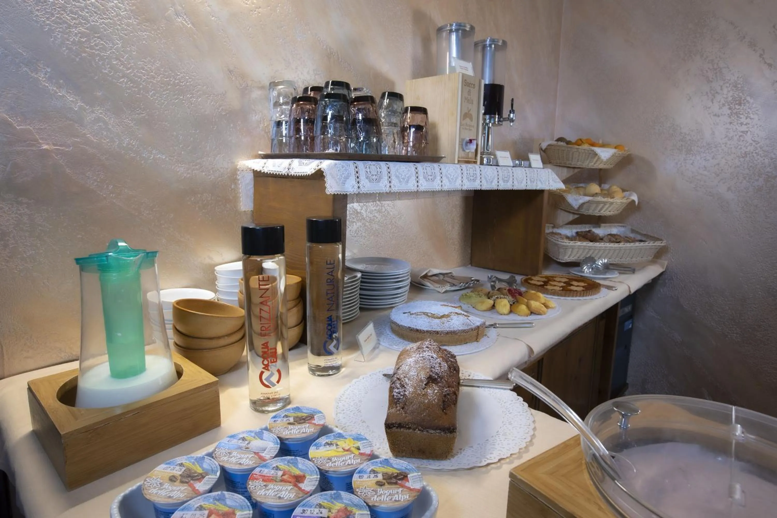 Restaurant/places to eat in Hotel Des Glaciers