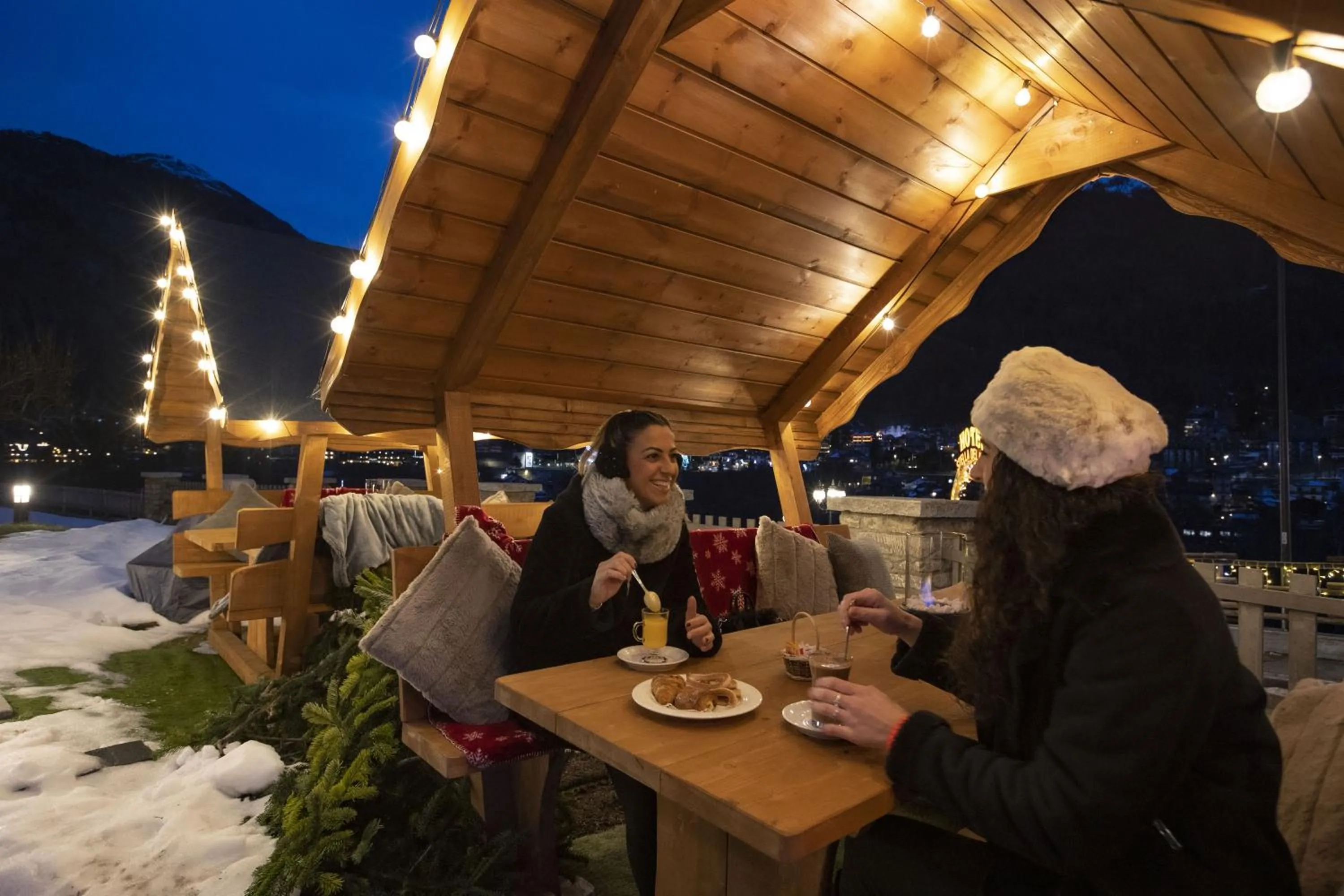 Property building in Hotel Des Glaciers