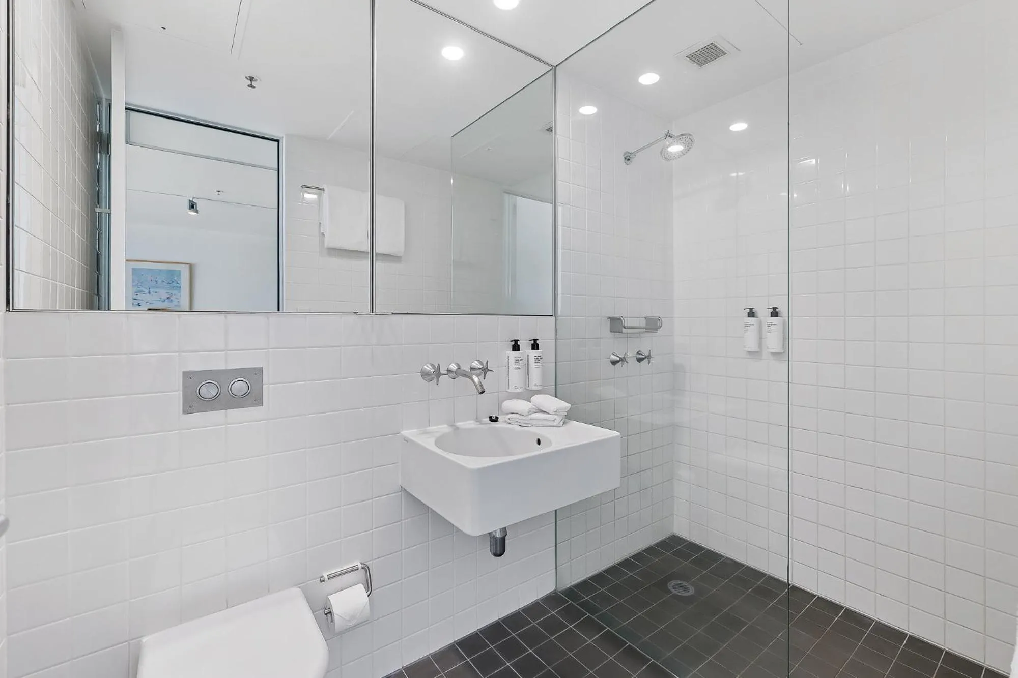 Bathroom in ULTIQA Air On Broadbeach