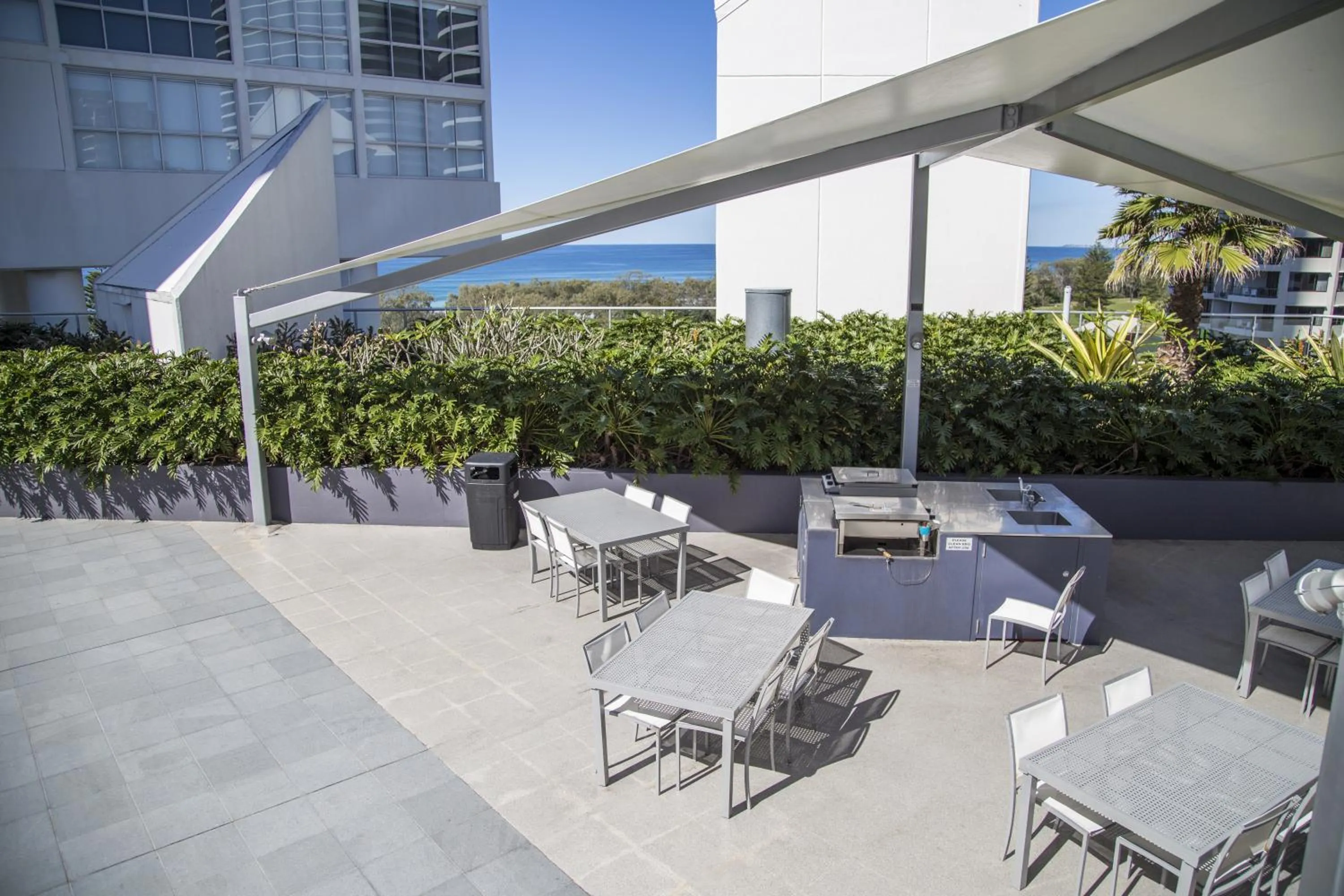 Patio in ULTIQA Air On Broadbeach